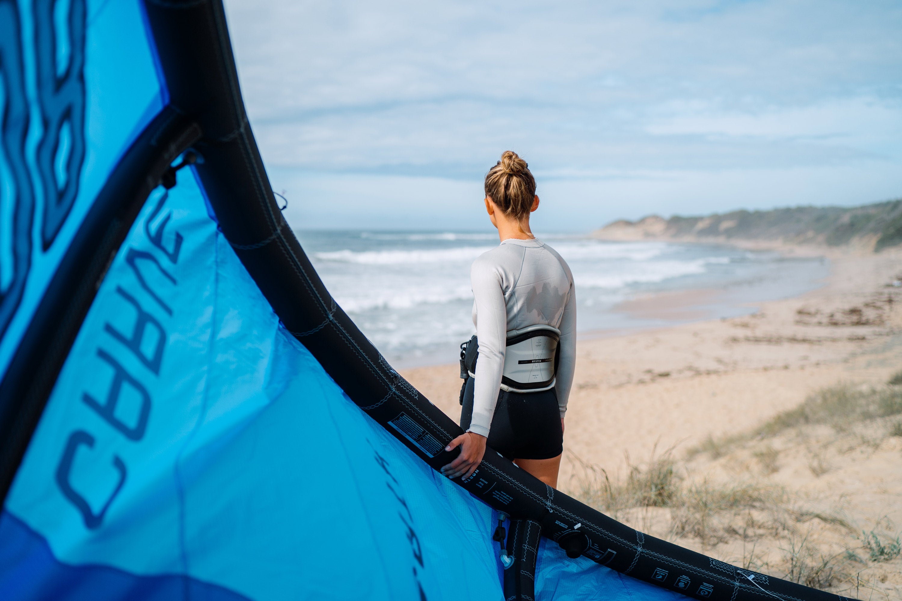 Mystic - Lunar Longarm Shorty 2/2mm Fzip Women