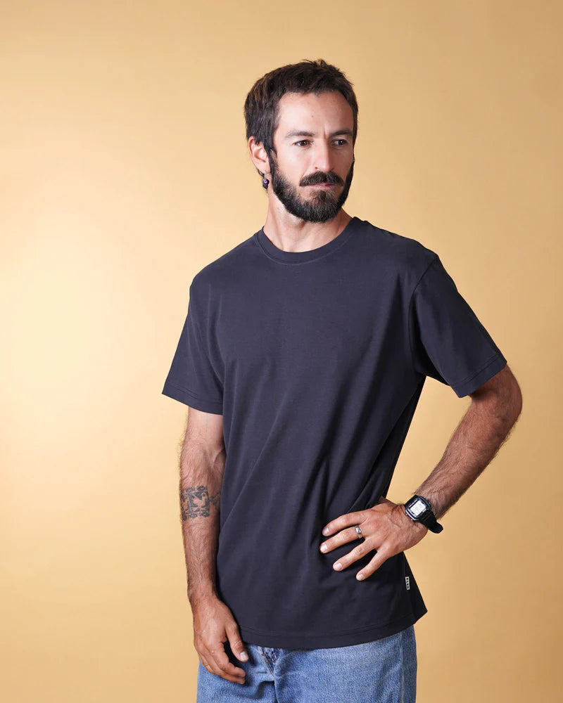 Essential Men'S Brushed T-Shirt