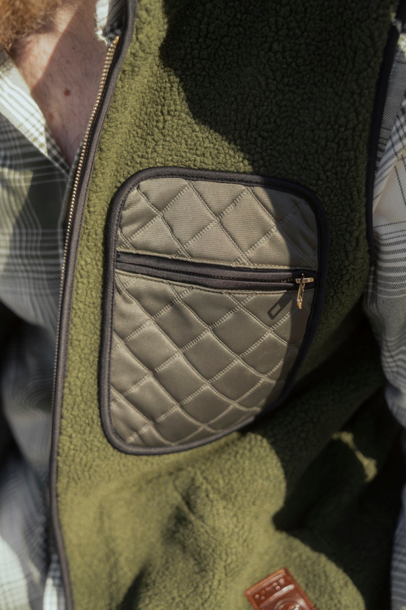 Vändbar väst (grön)