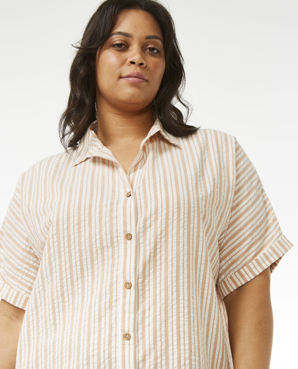 Följ The Sun Shirt Dress