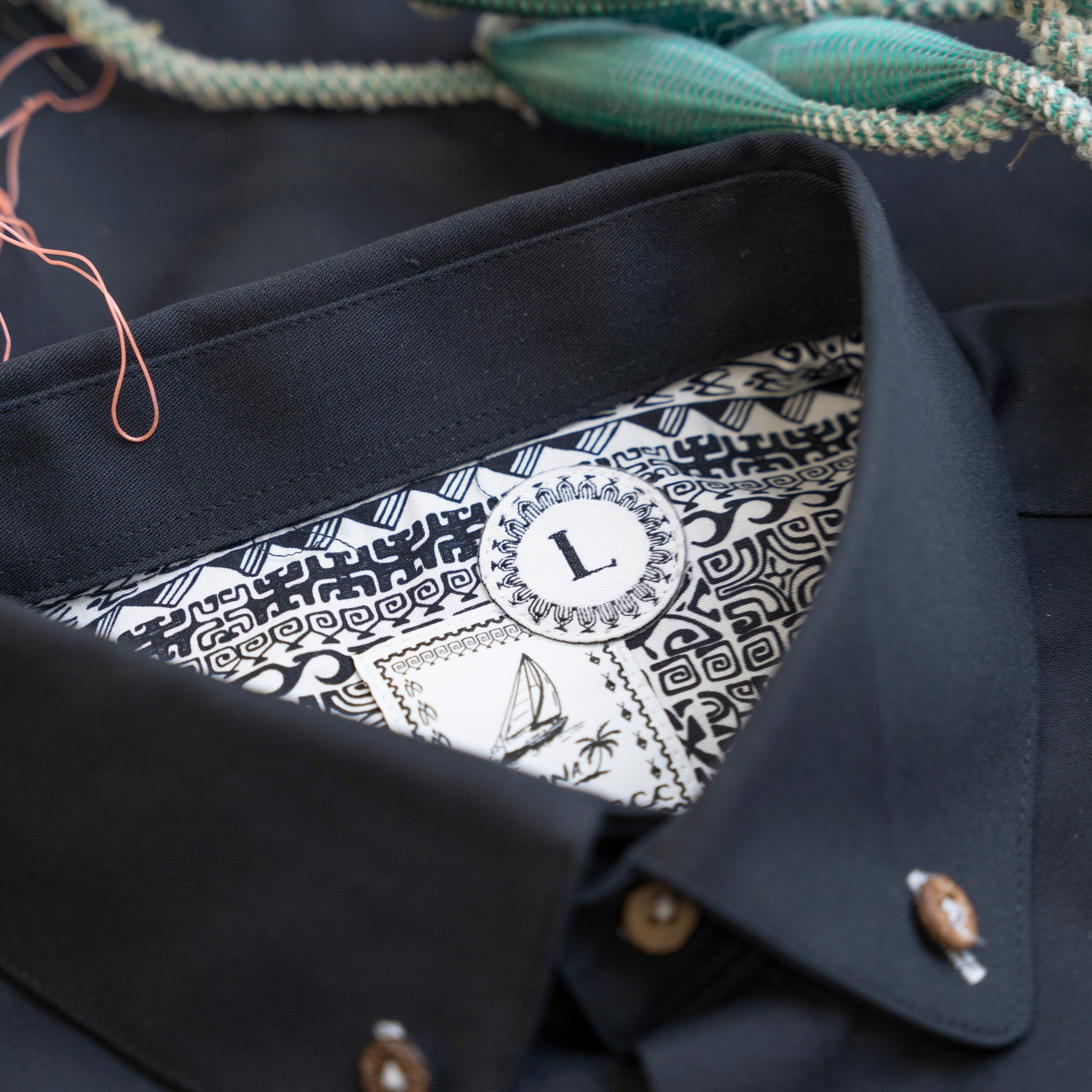 Hugo skjorta (svart)