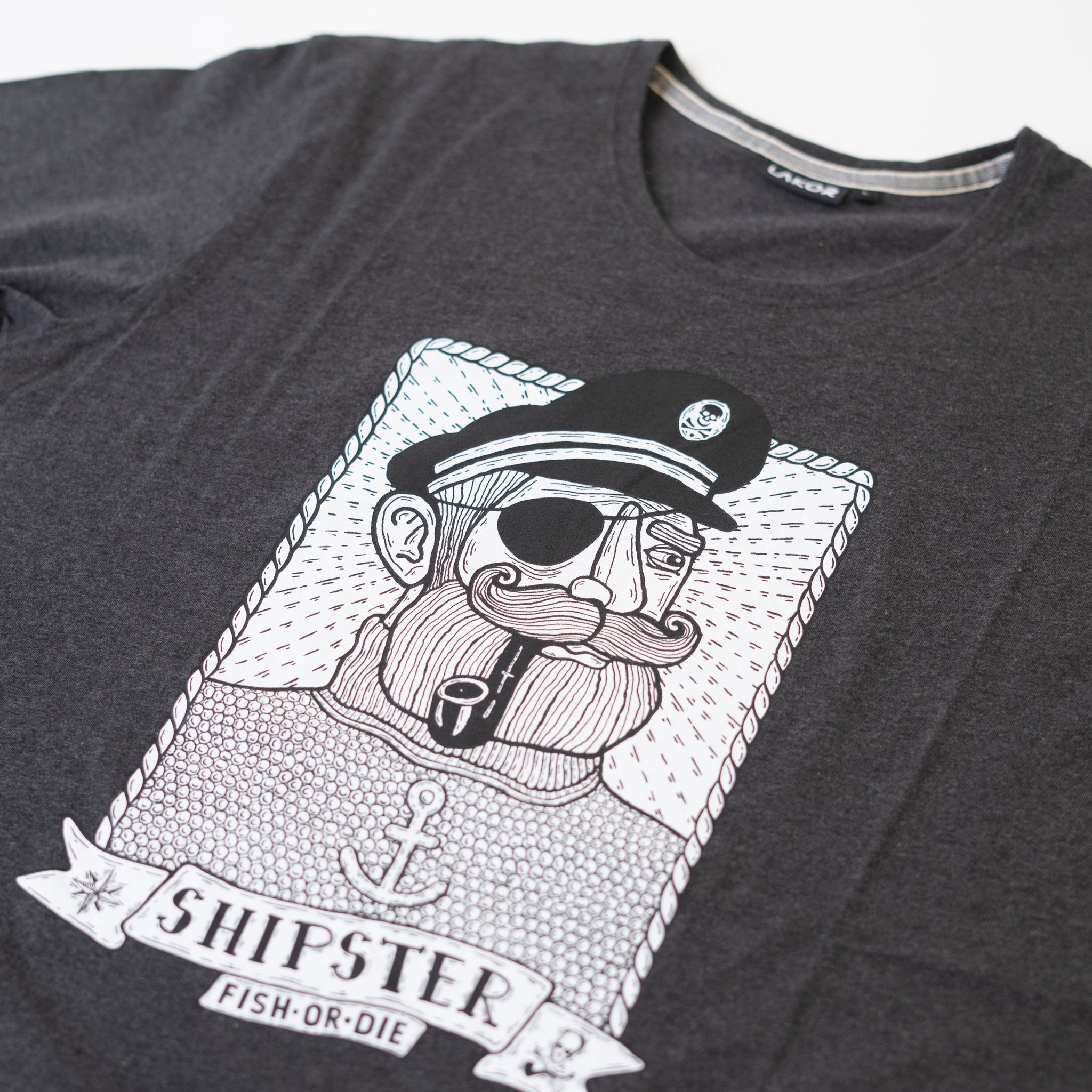 Tio år till sjöss (mörkgrå)