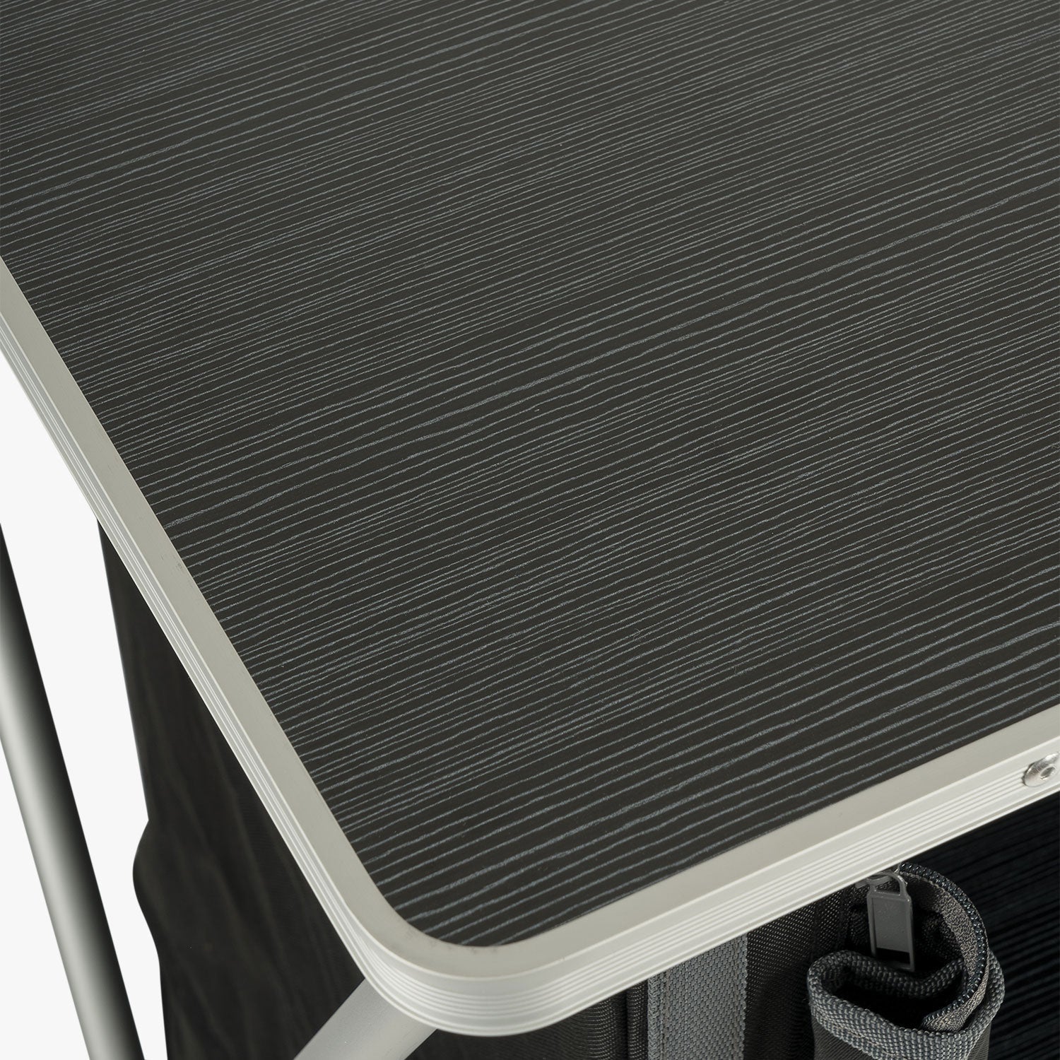 Highlander - 3 hylders sammenklappelig camping skab