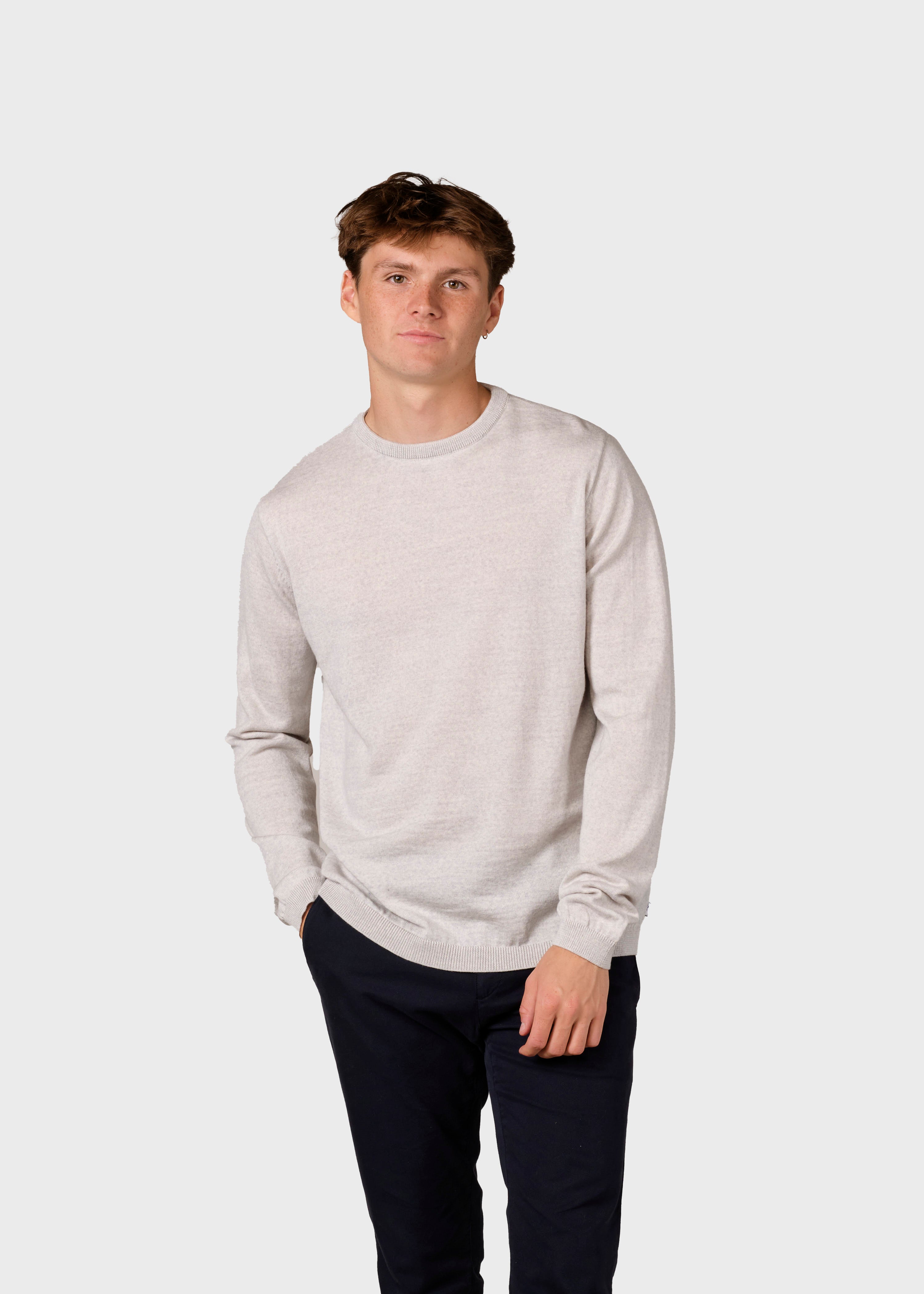 Mens Basic Merino Knit - Pastel Grey
