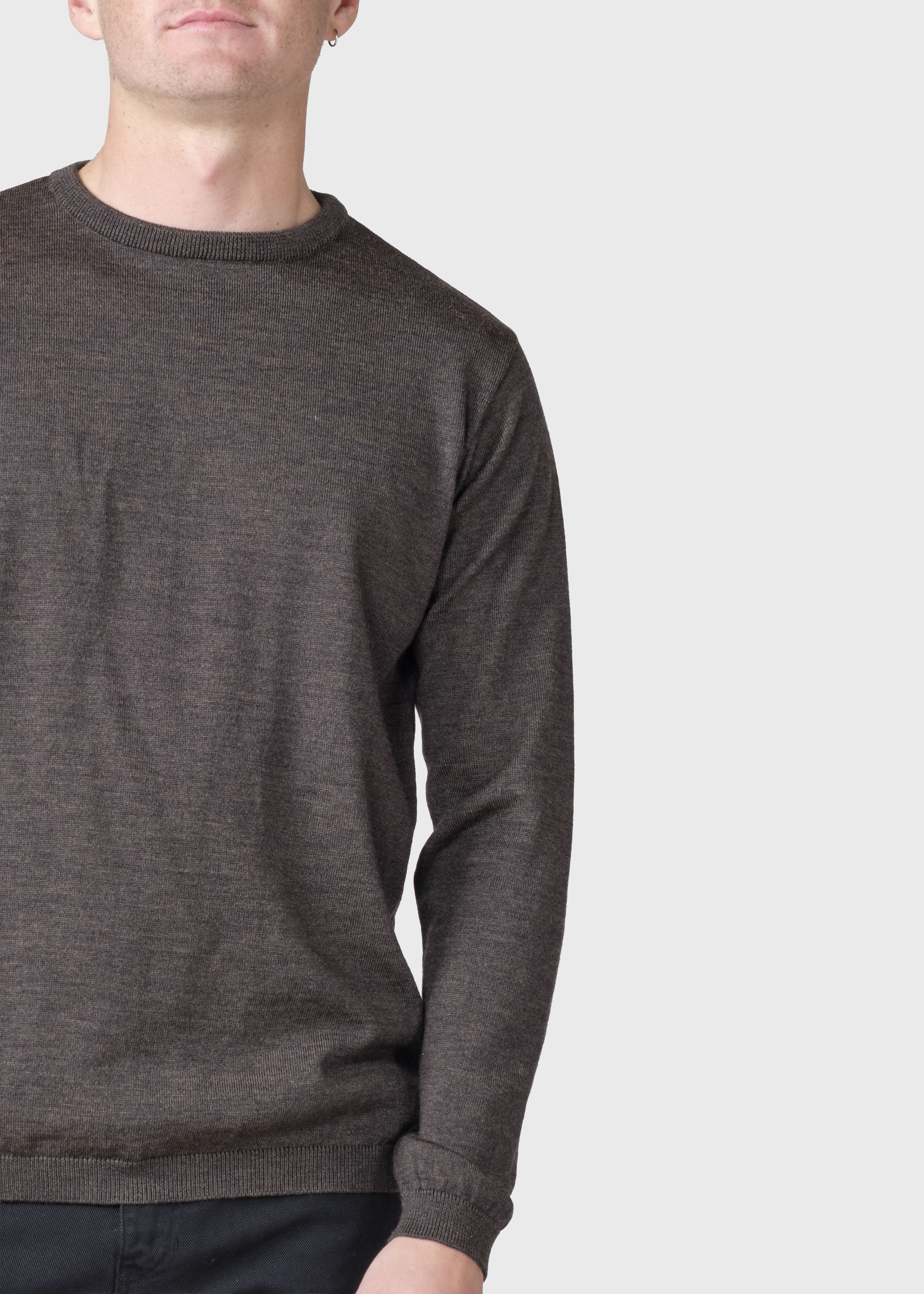 Mens Basic Merino Knit - Taupe