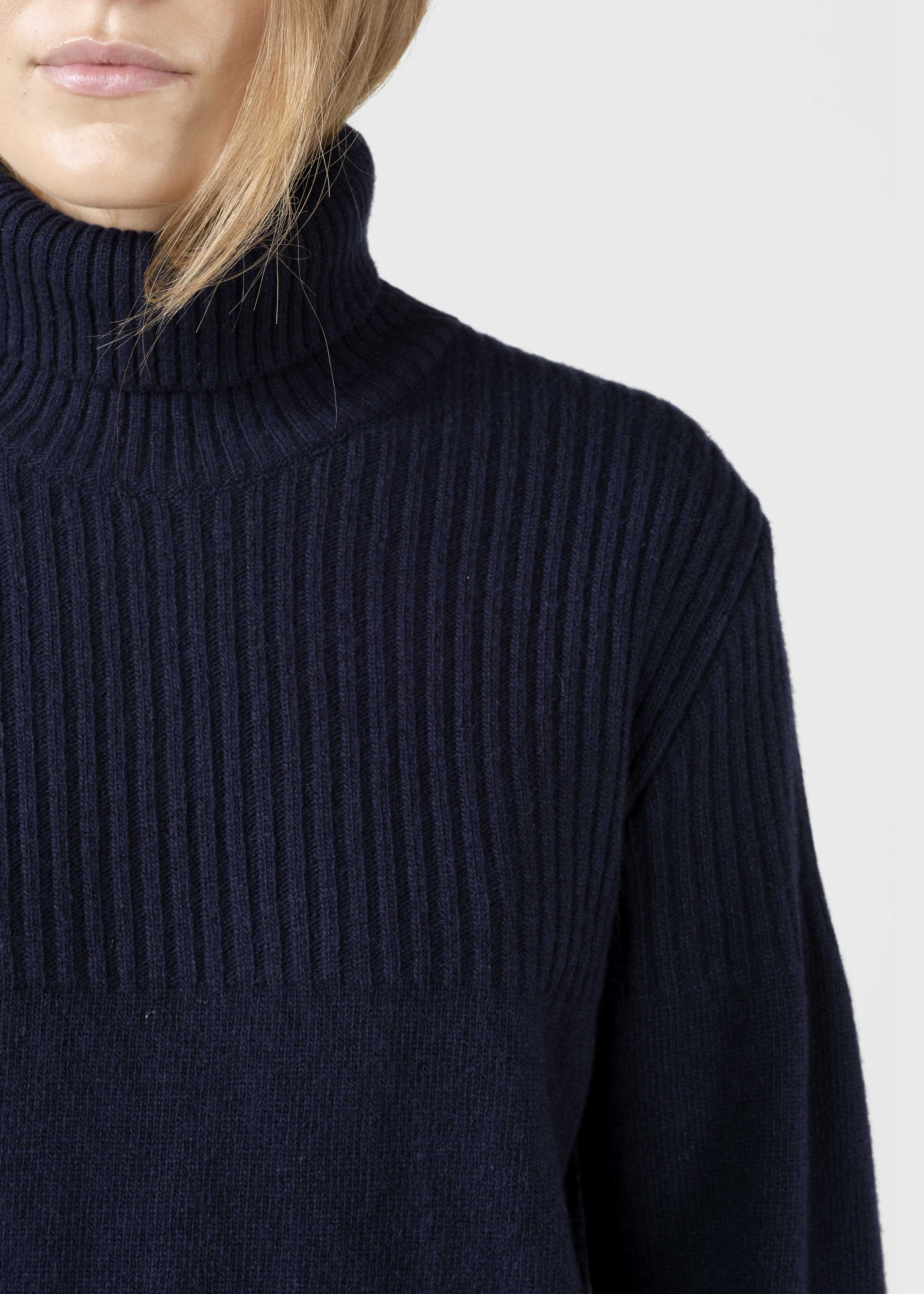 Svale Knit - Navy