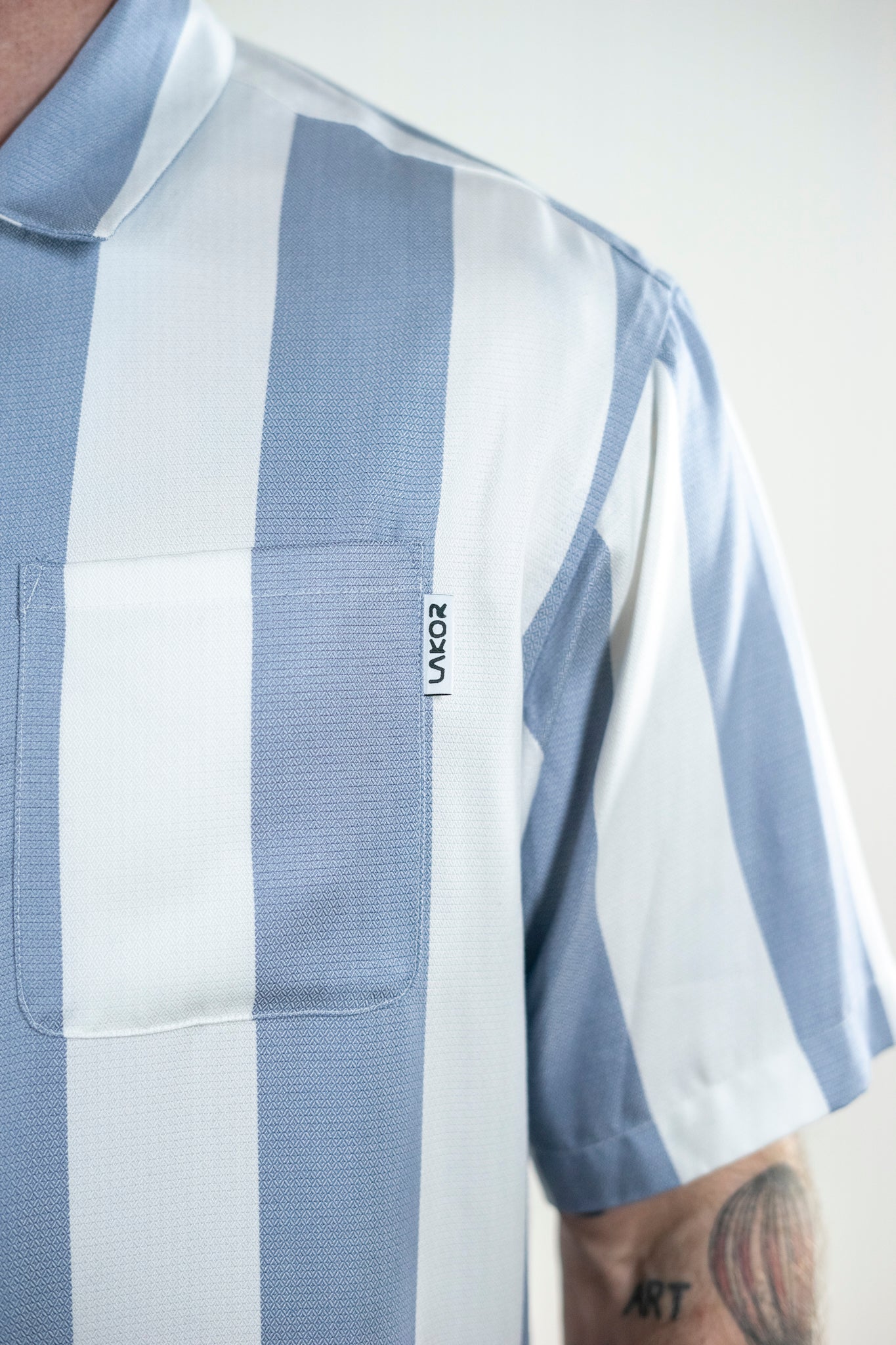 Bold Stripes Shirt (Ljusblå)