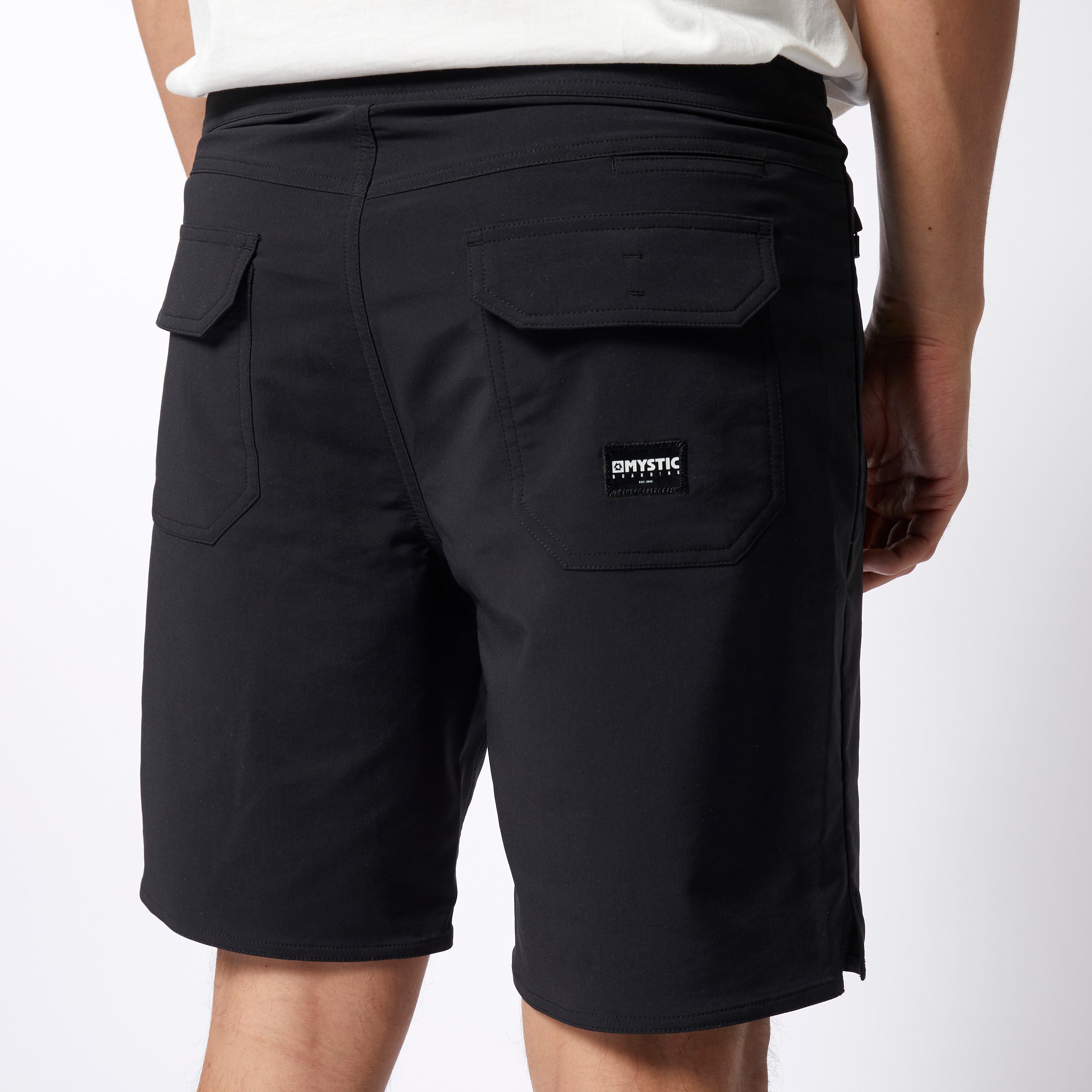 Mystic - Trail Hybrid Boardshort - Black