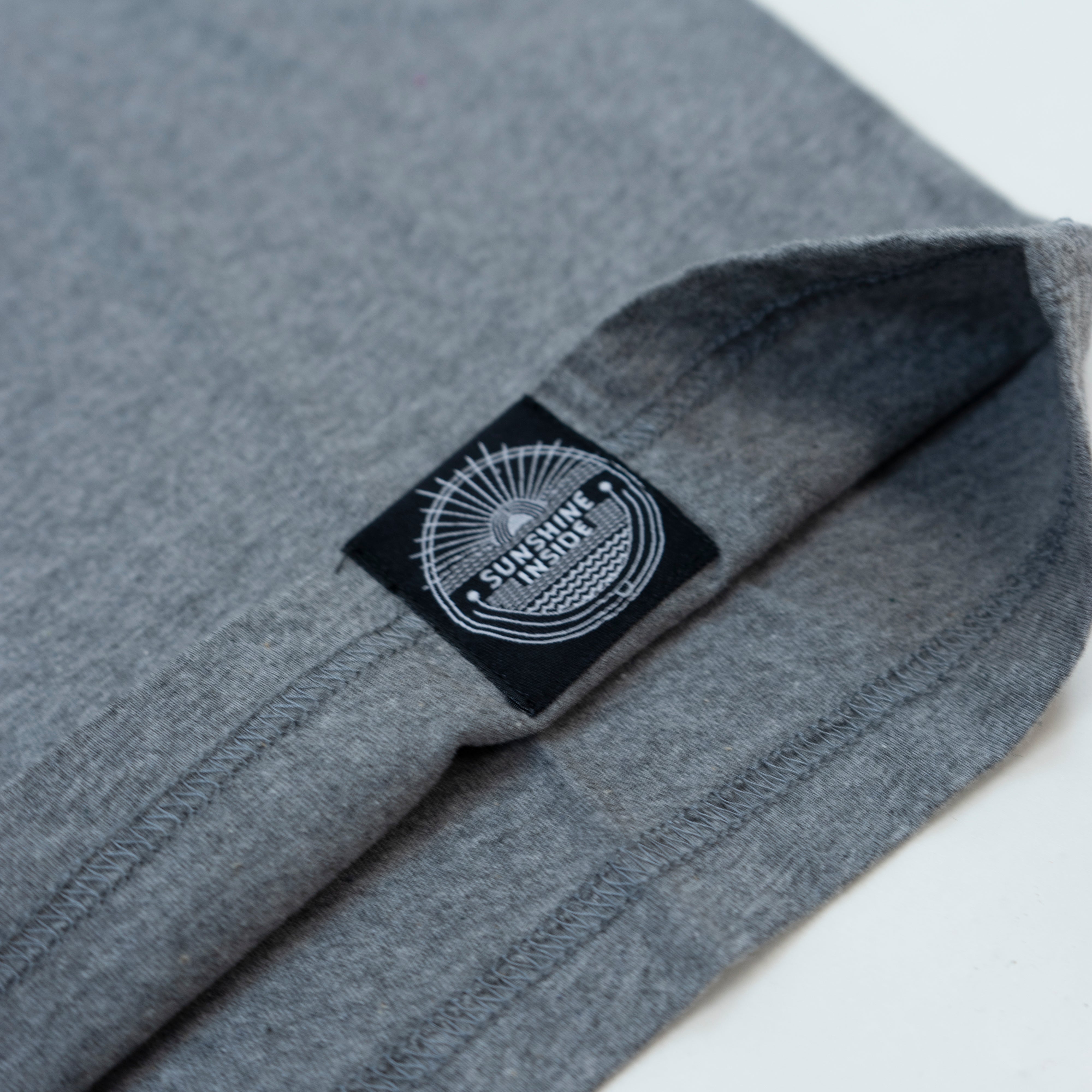 Basic t-shirt (grå)