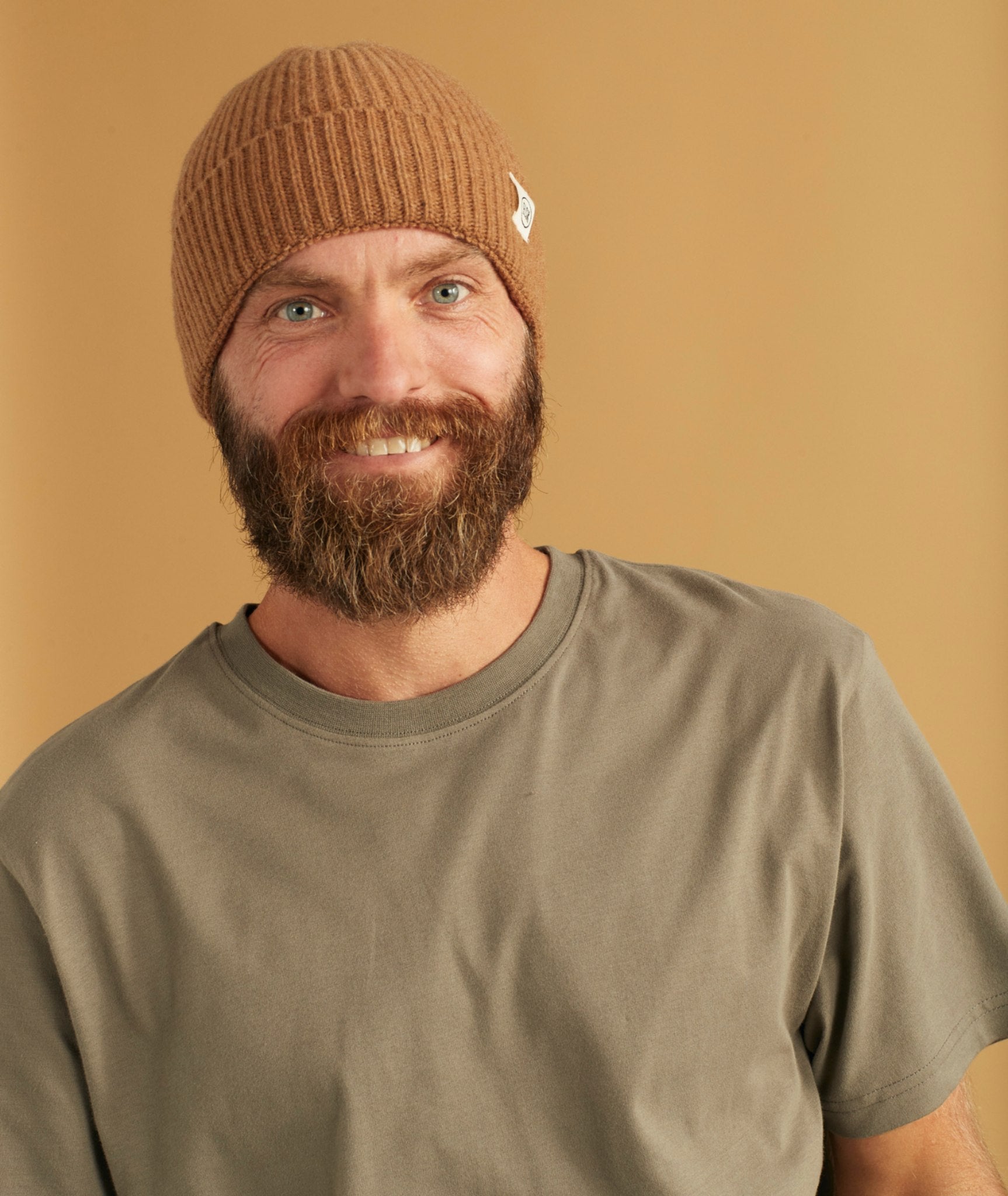 09032 | Elsk Vester Beanie | Light Brown