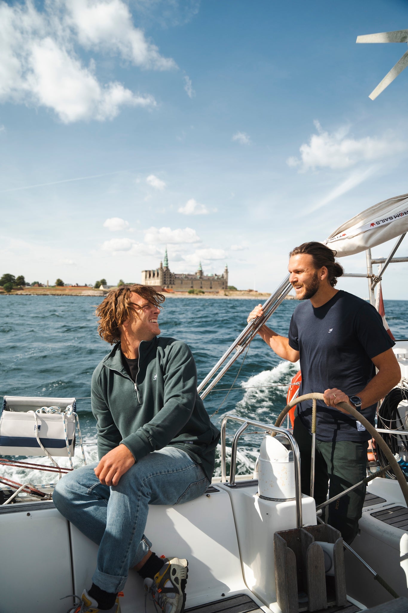 Lakor - Havanna Turtle Neck (mörkgrön)