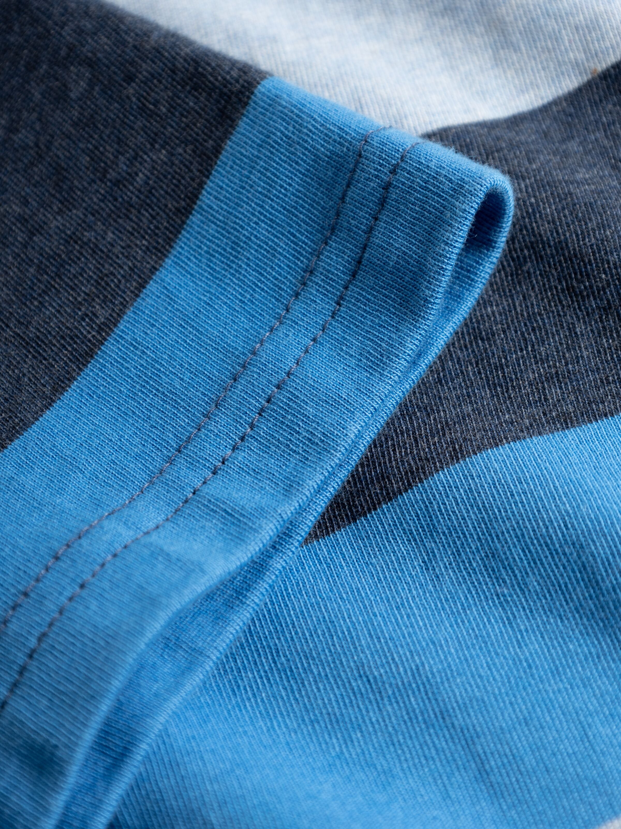 KnowledgeCotton Apparel - Vanlig blockrandig t-shirt - GOTS - Campanula