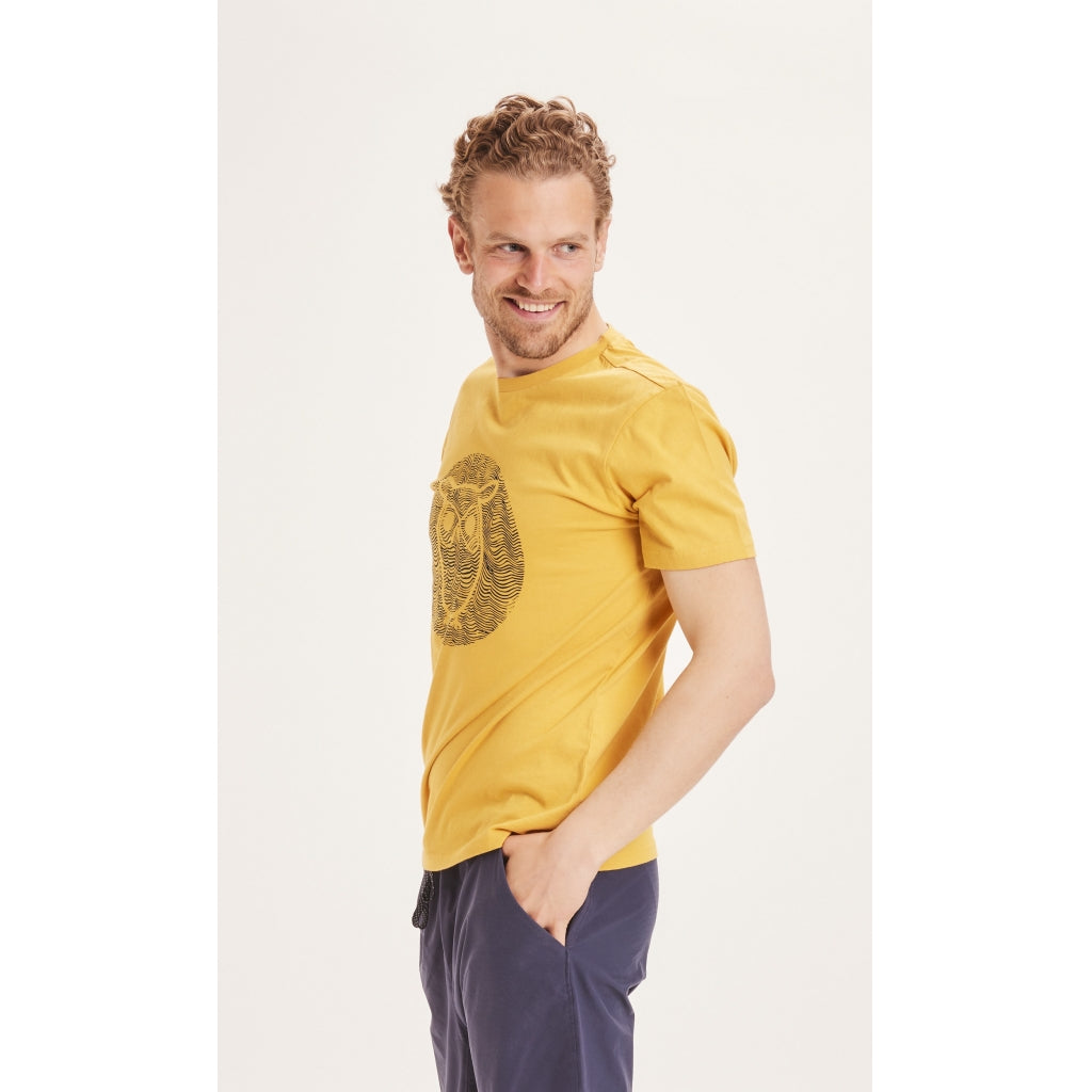 KnowledgeCotton Apparel Alder owl T-shirt - GOTS/Vegan - Honey Gold
