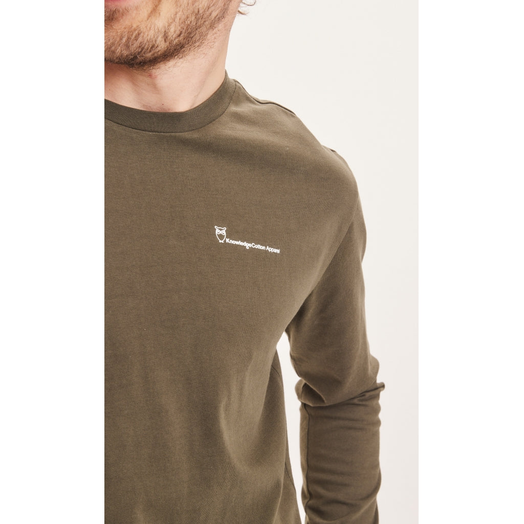KnowledgeCotton Apparel LOCUST trademark mountain back print LS tee