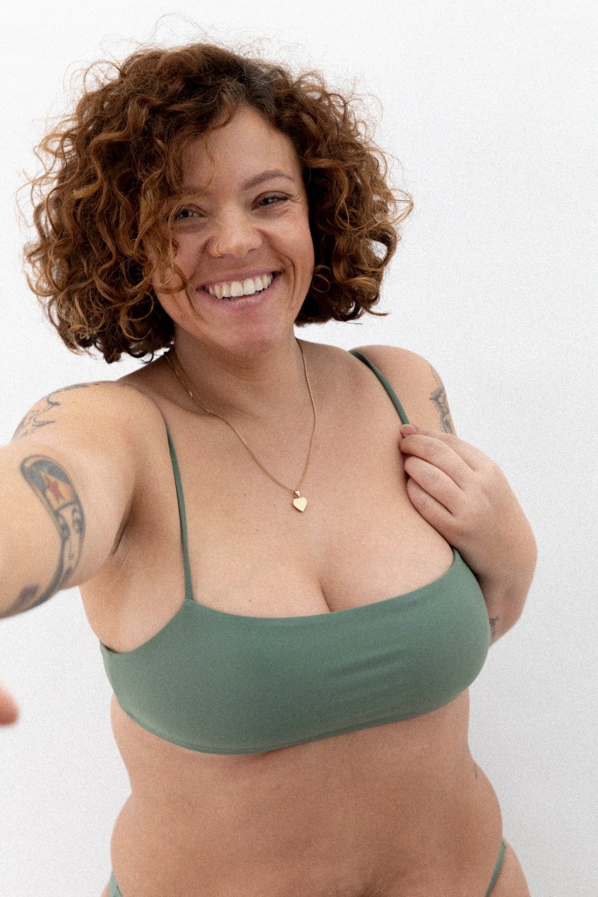 Copenhagen Cartel - Sanur justerbara remmar bikini topp bandeau - Army