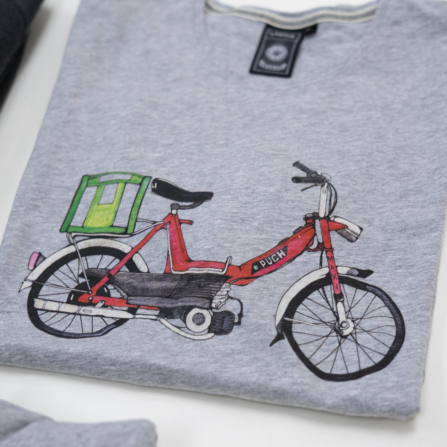 Lakor - Röd puch T-shirt