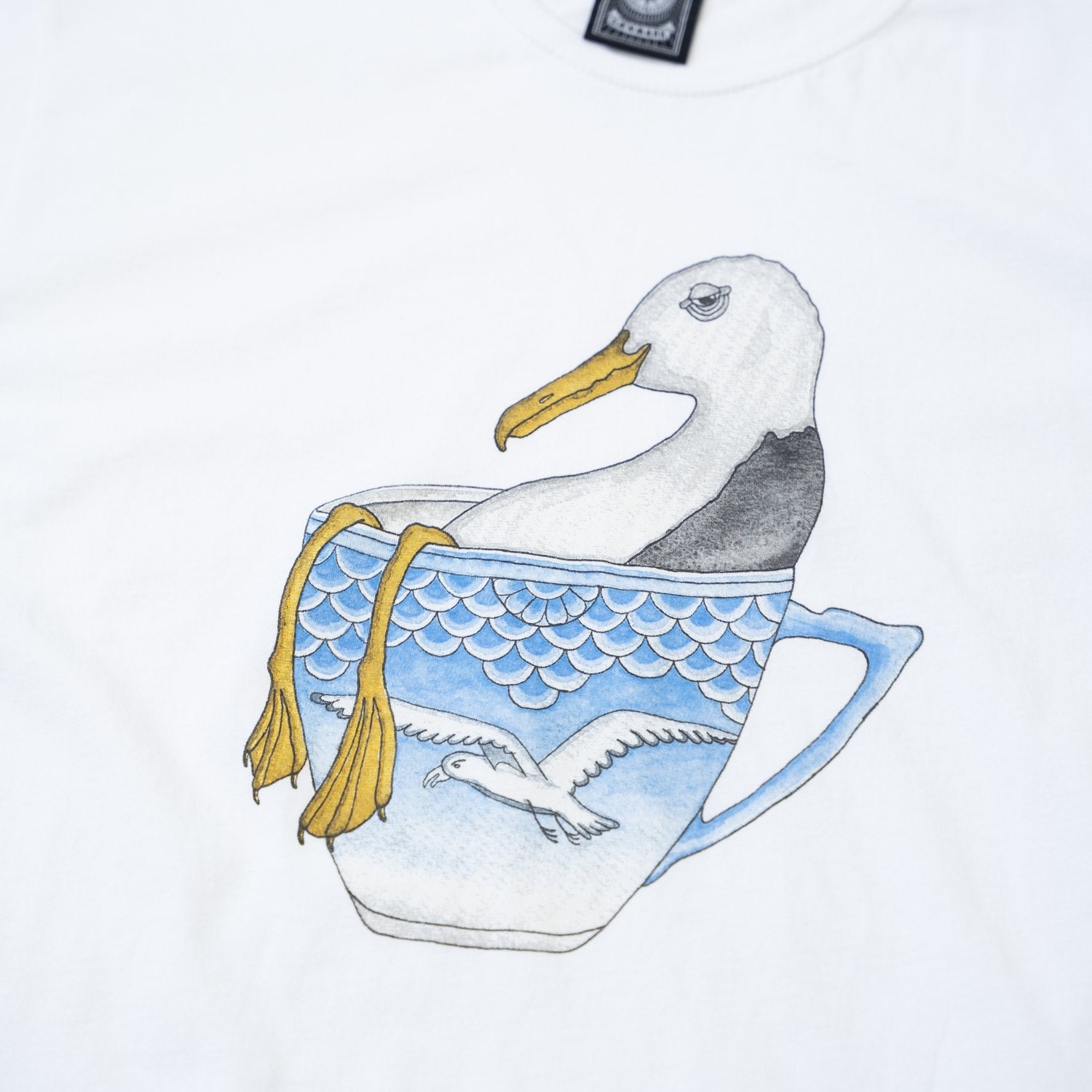 Lakor - Mås I En Bägare