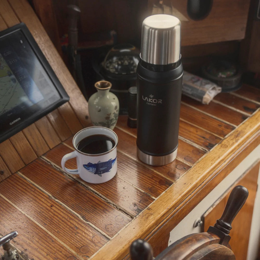 Lakor - tonfisk Emaljmugg