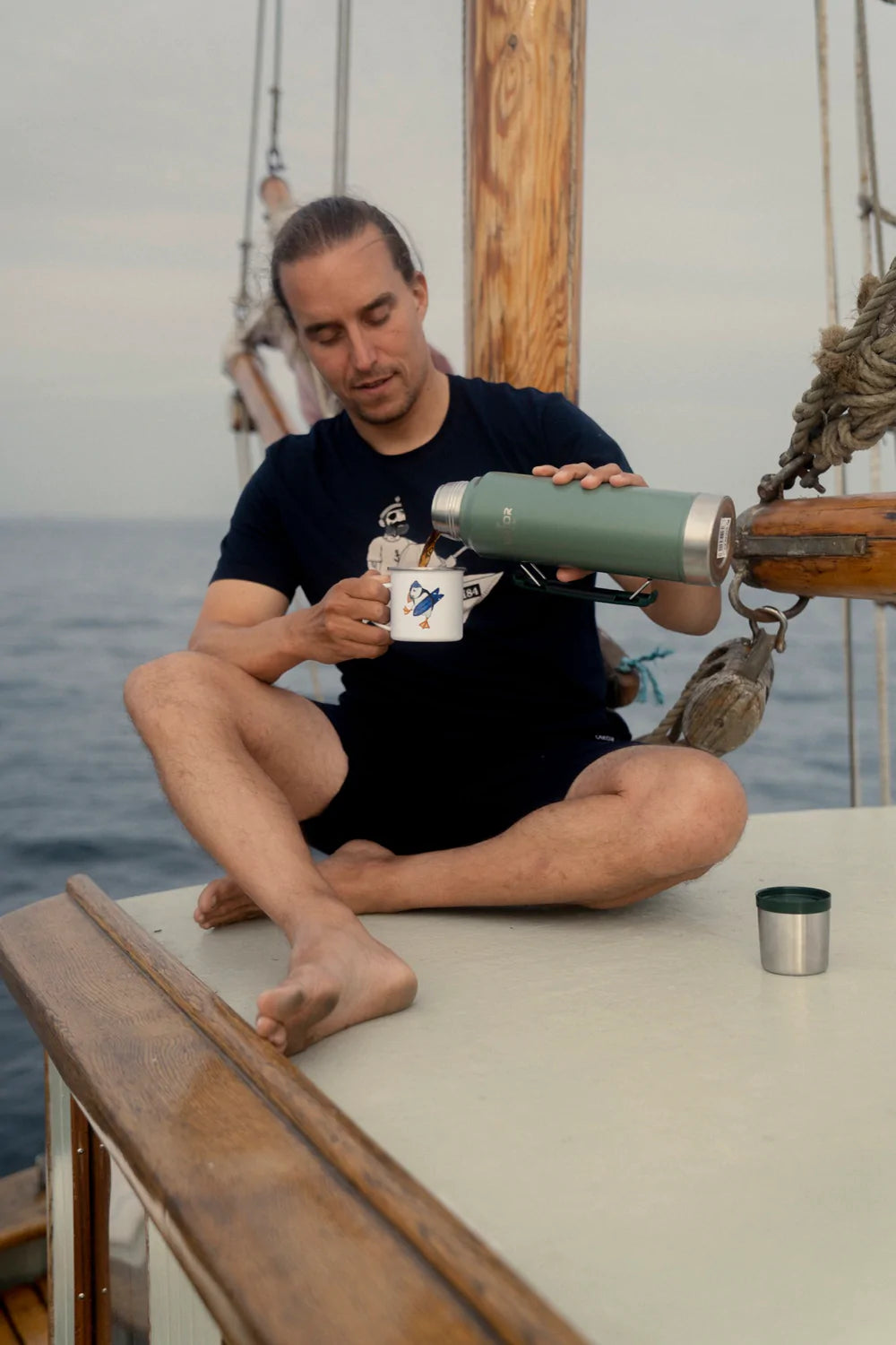 Lakor - surf's up Emaljmugg