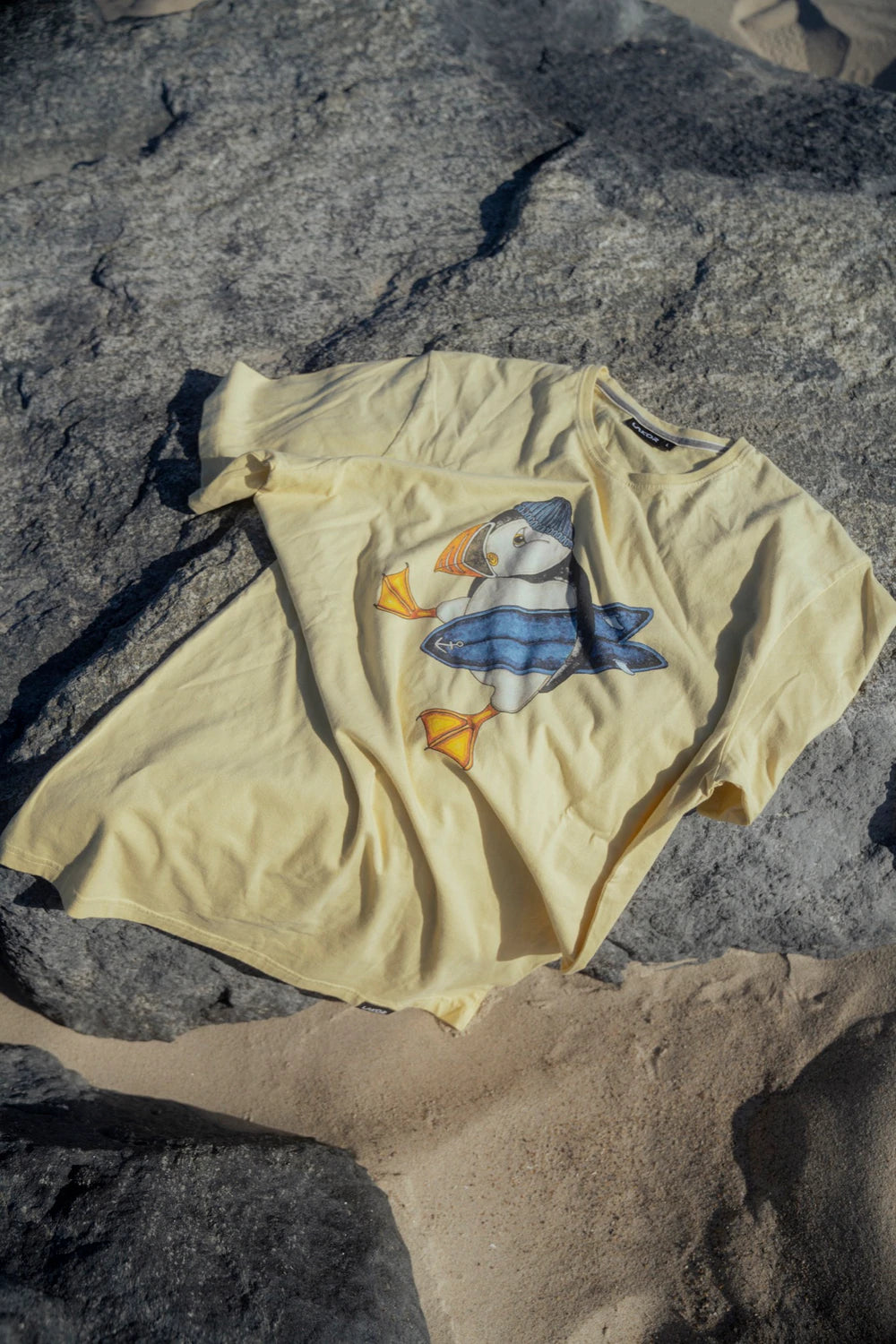 Lakor - Surf's up - månsten