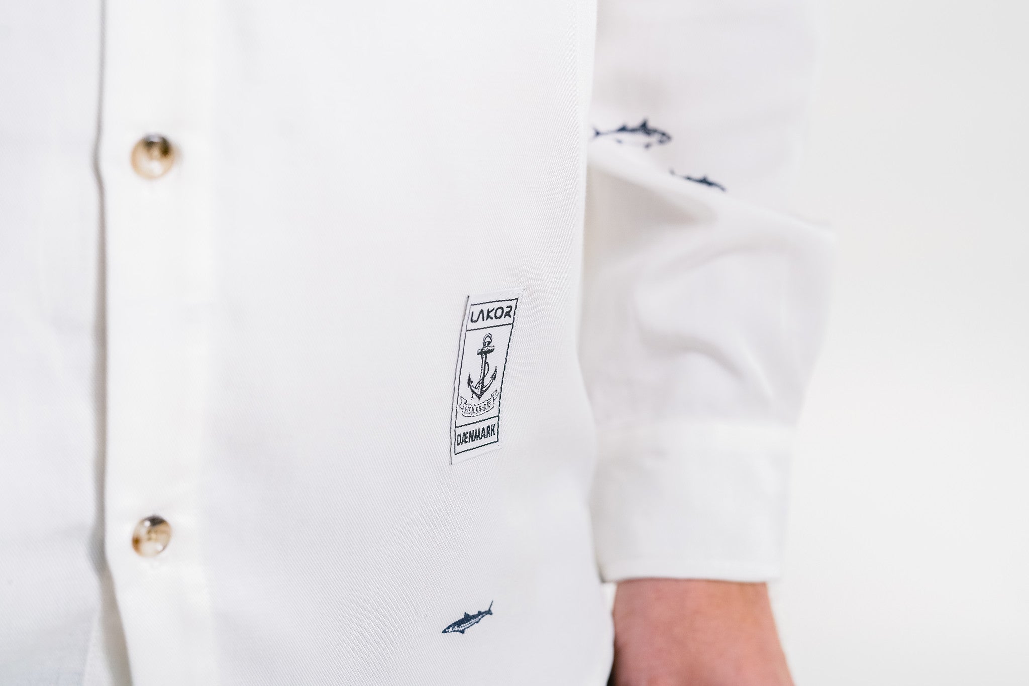 Lakor - Makrillskjorta (vit)
