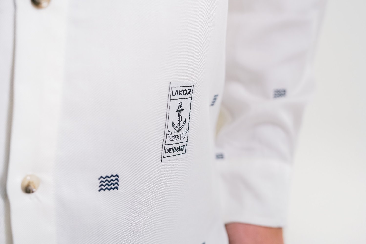 Lakor - Vesterhaw Skjorta Vit