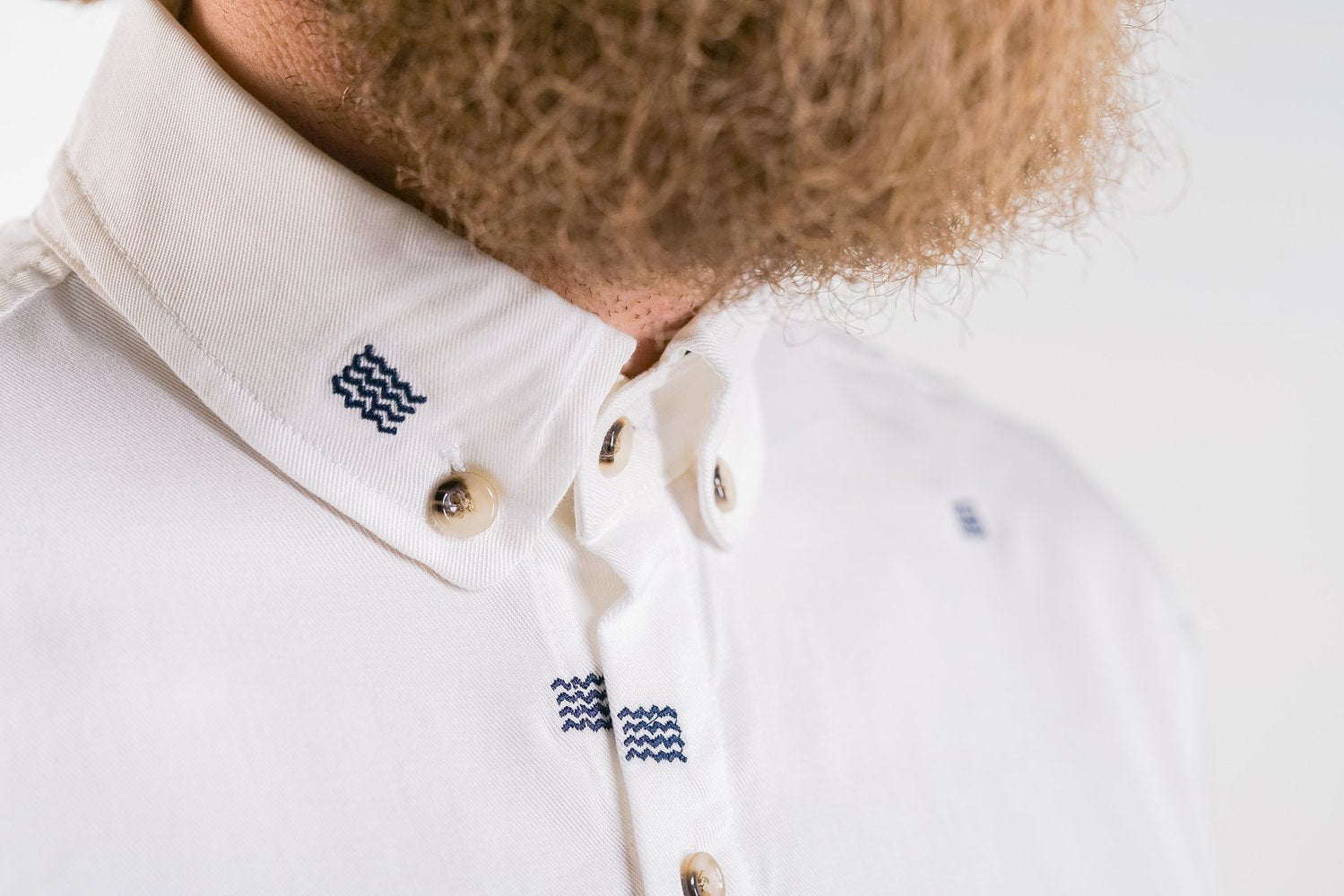 Lakor - Vesterhaw Skjorta Vit