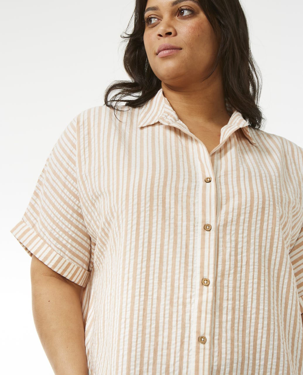 Följ The Sun Shirt Dress