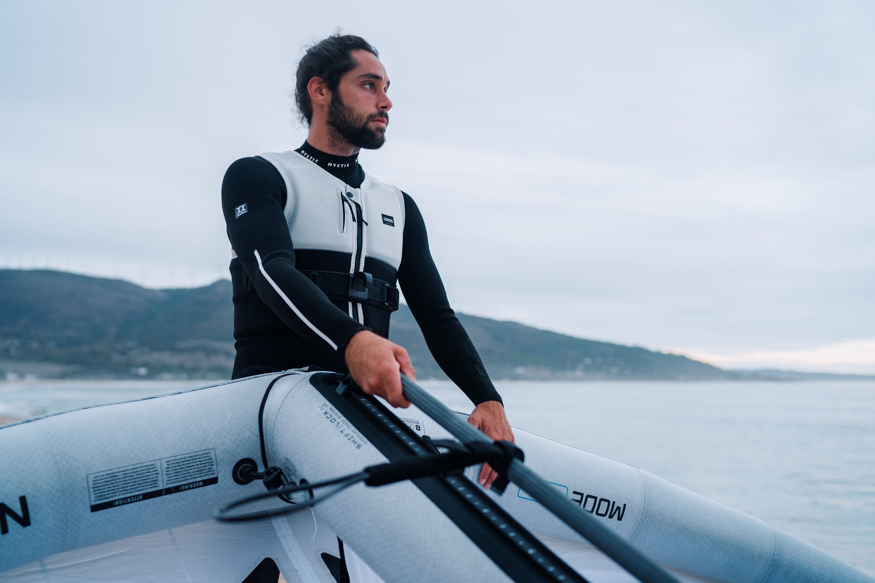 Mystic - Endure Wing Impact Vest