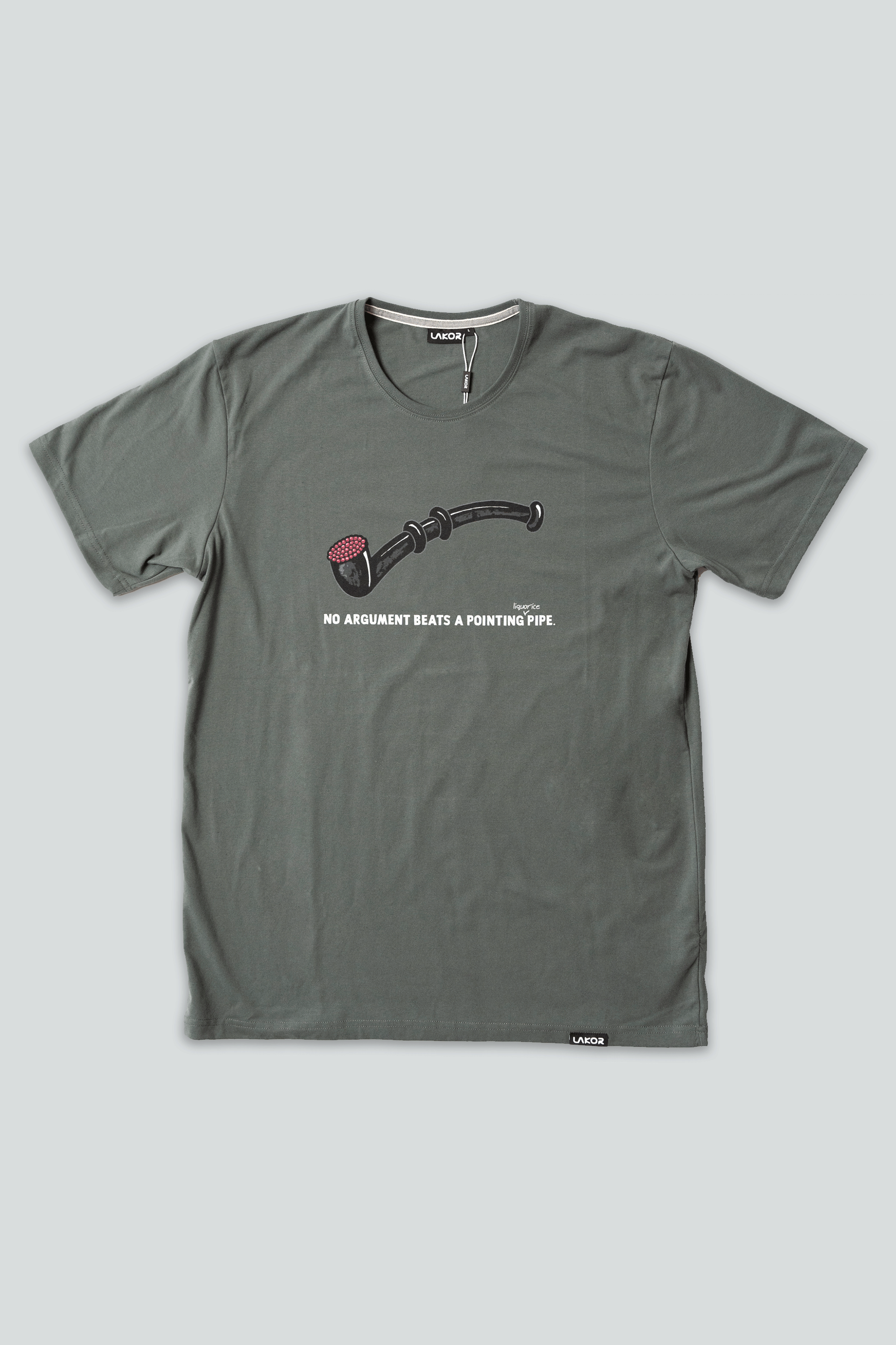 T-shirt med lakritspipa (Urban Chic) 