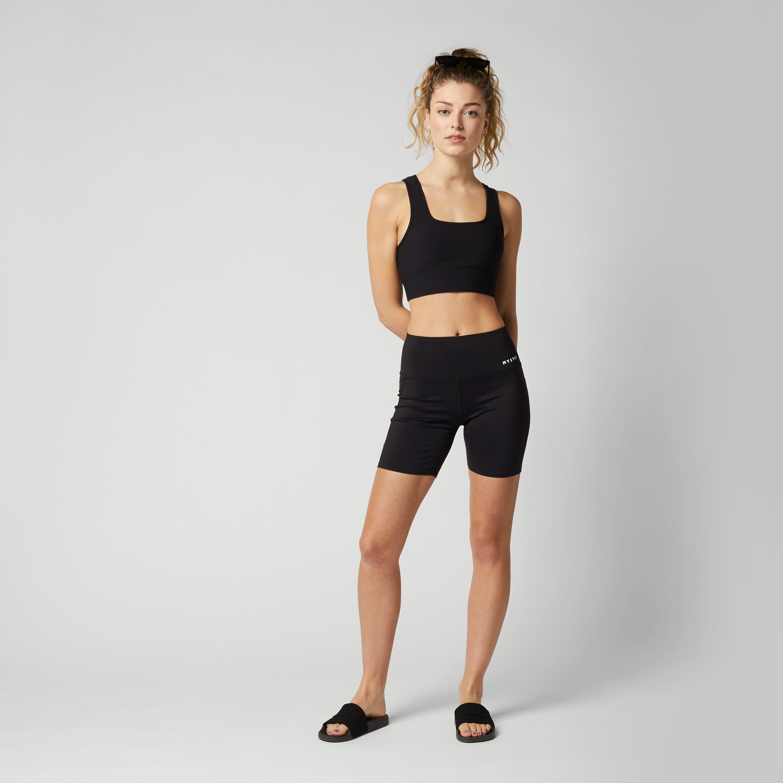Terri Performance Biker Shorts Women - Black
