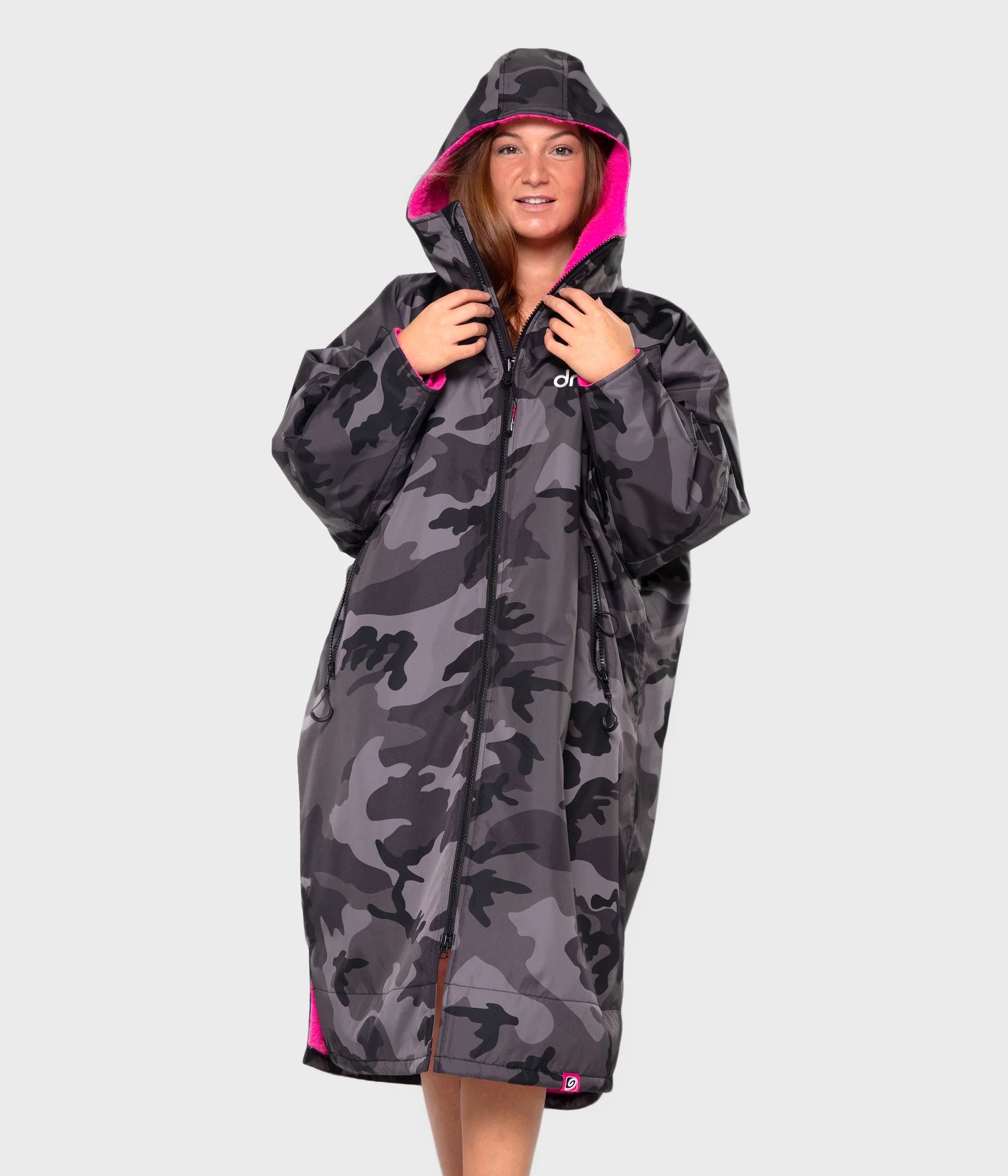 Dryrobe advance långärmad poncho | vuxna | svart camo rosa - återvunnen