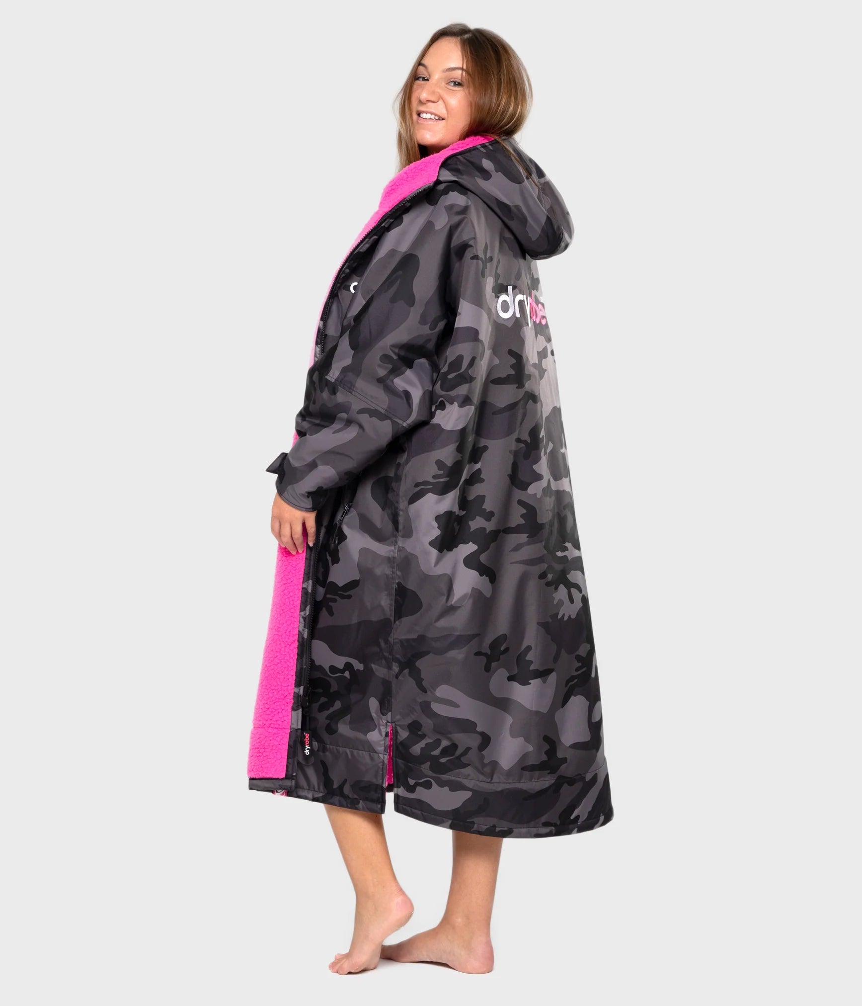 Dryrobe advance långärmad poncho | vuxna | svart camo rosa - återvunnen