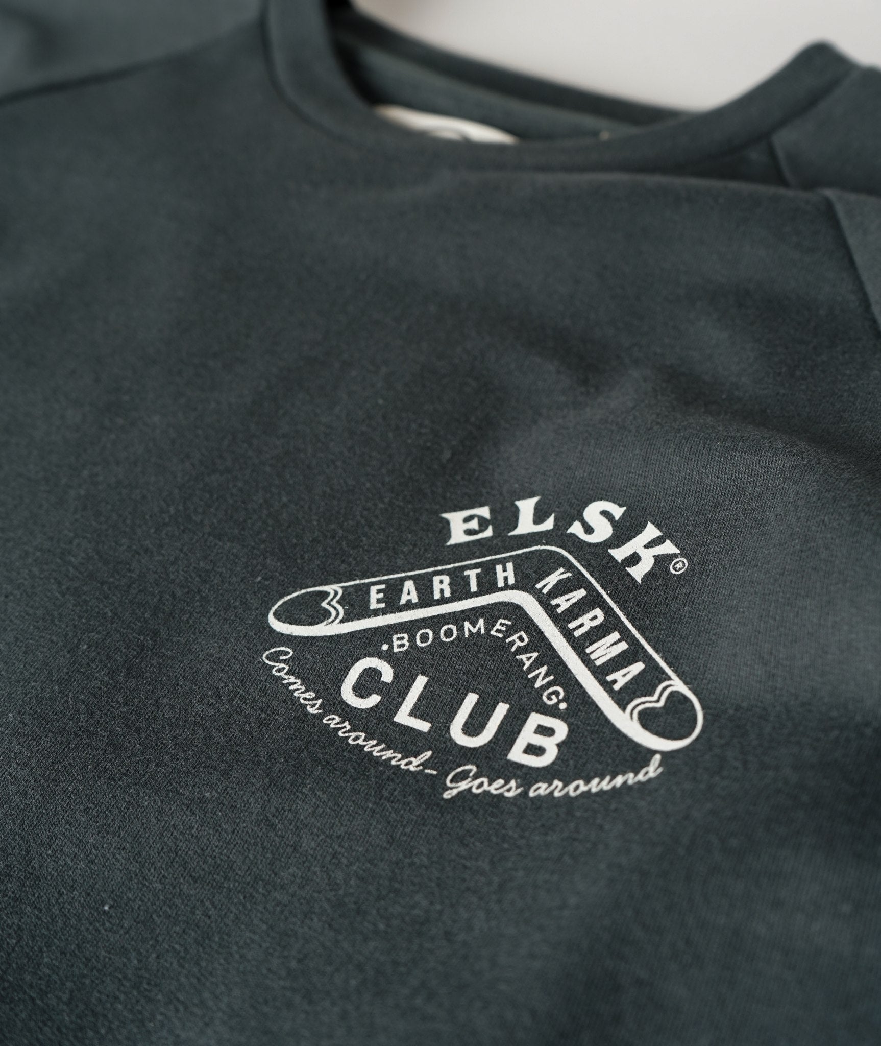 Boomerang Ch Men'S Lightweight Crewneck