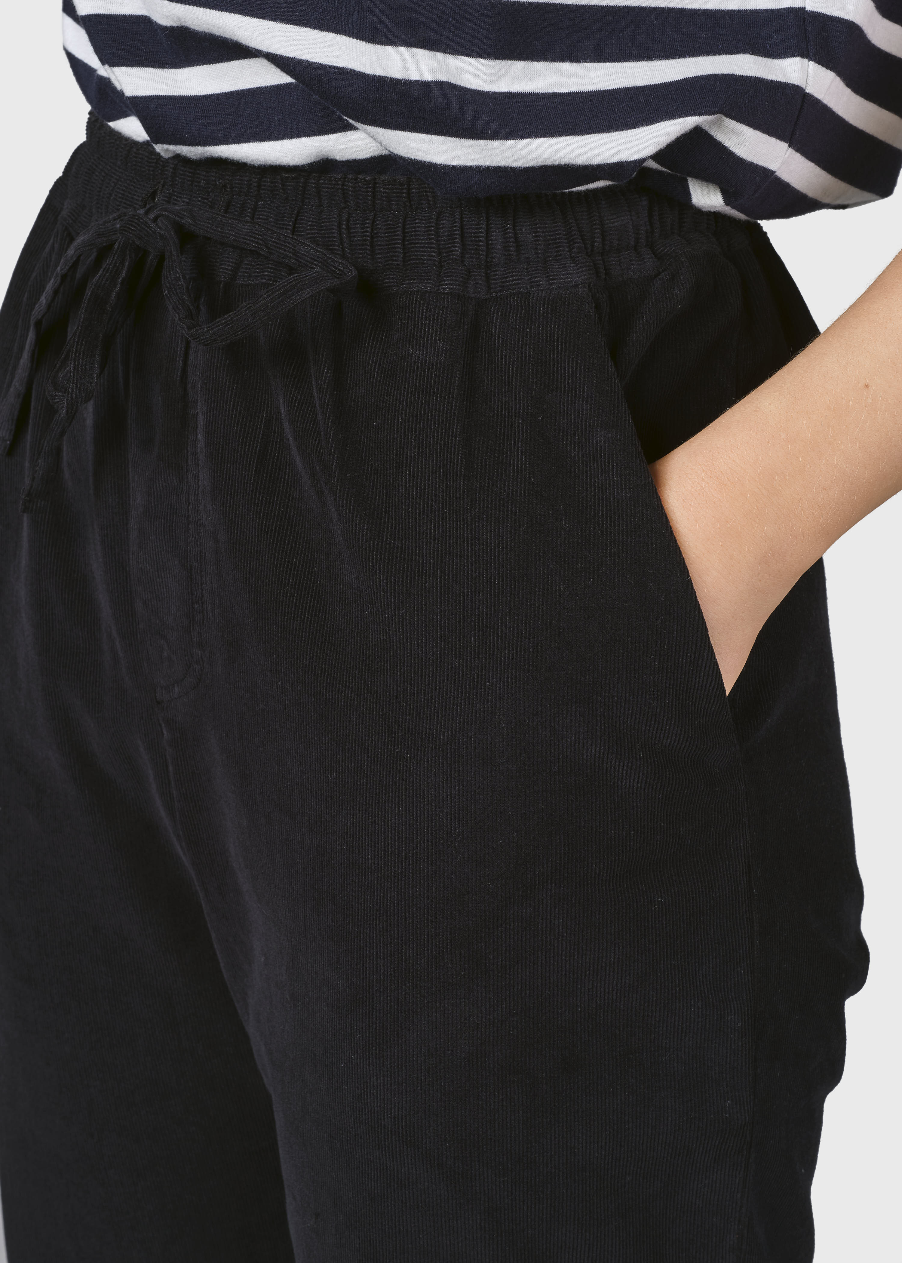 Nicoline Corduroy Pants - Black