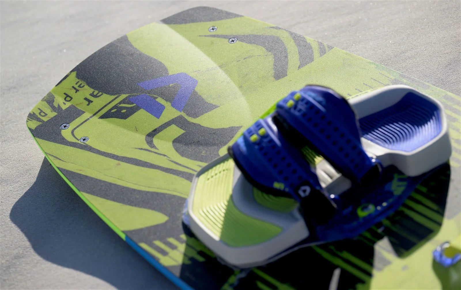 Duotone - Twintip Gonzales 2024 - Blå