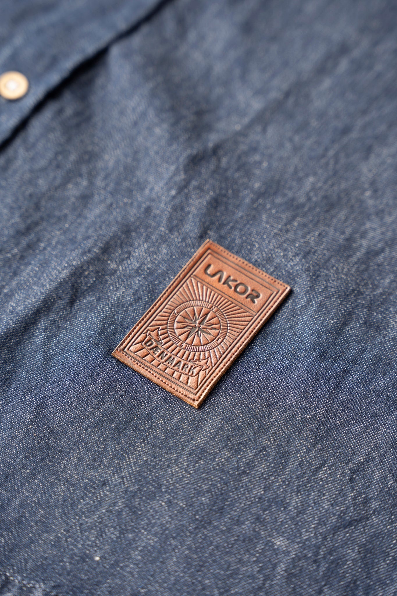 Ekologisk jeansskjorta (mörkblå) 