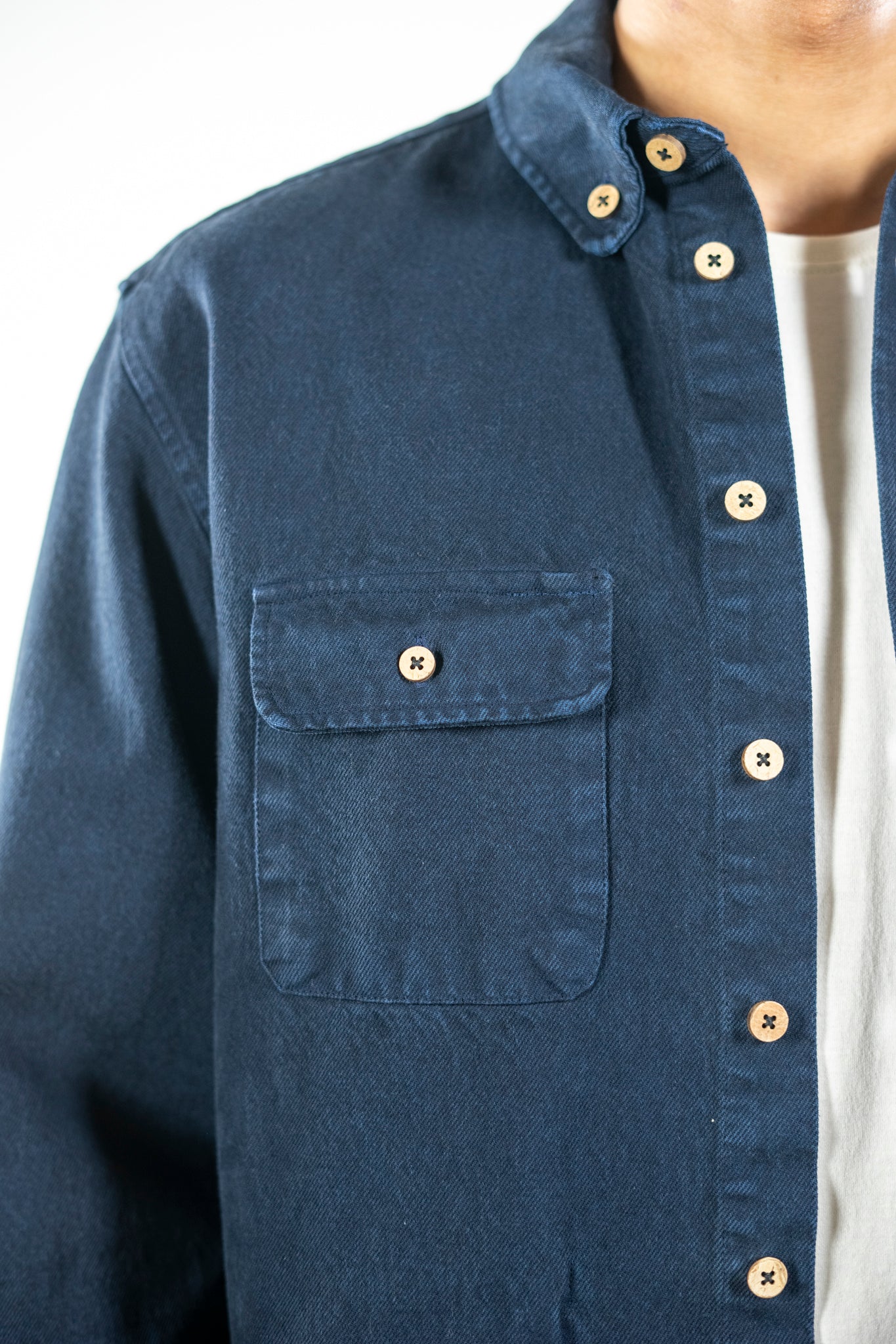 Bone Shirt (marinblå) 