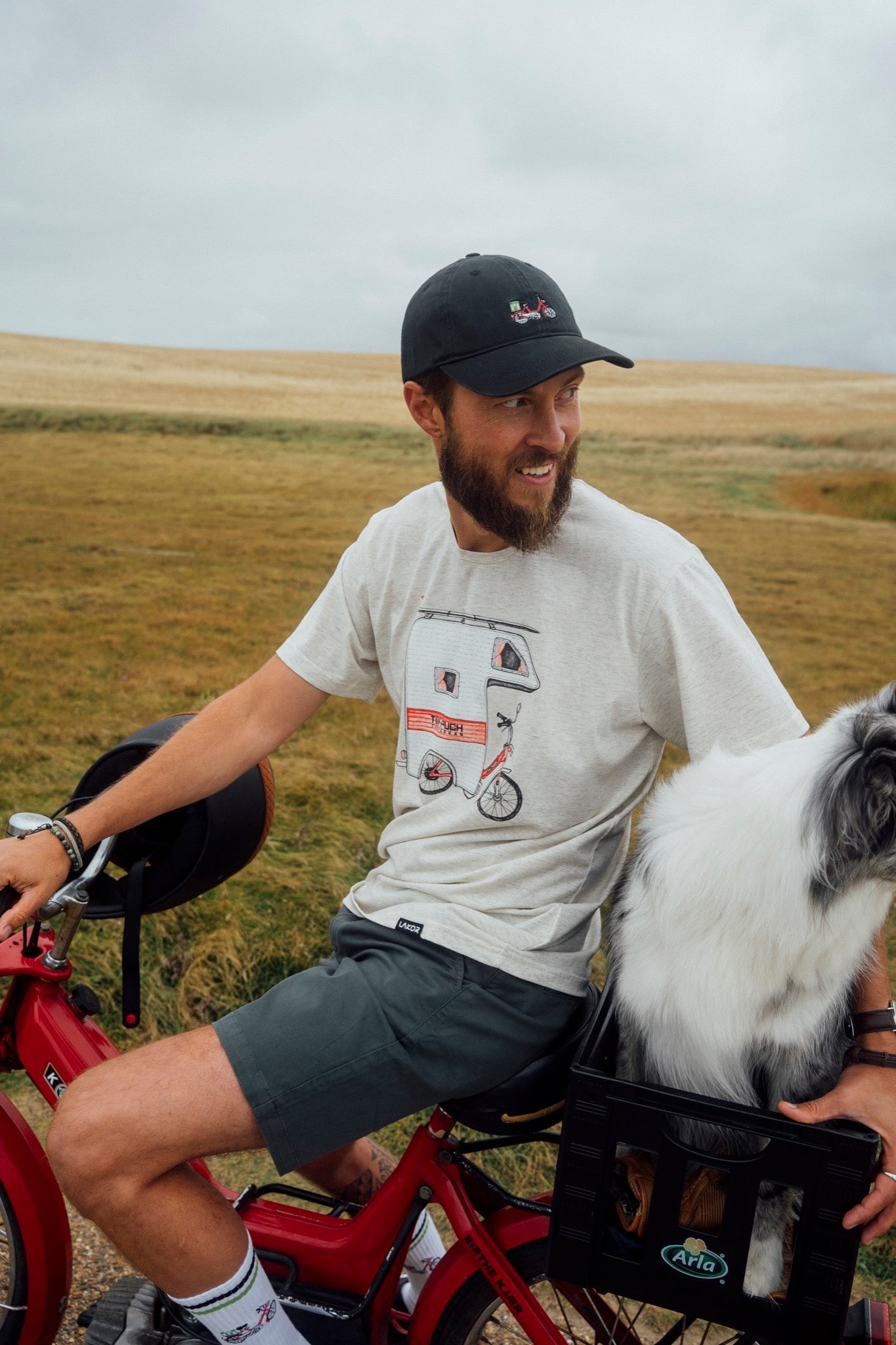 Tuk-Puch T-shirt (havremelerad) 