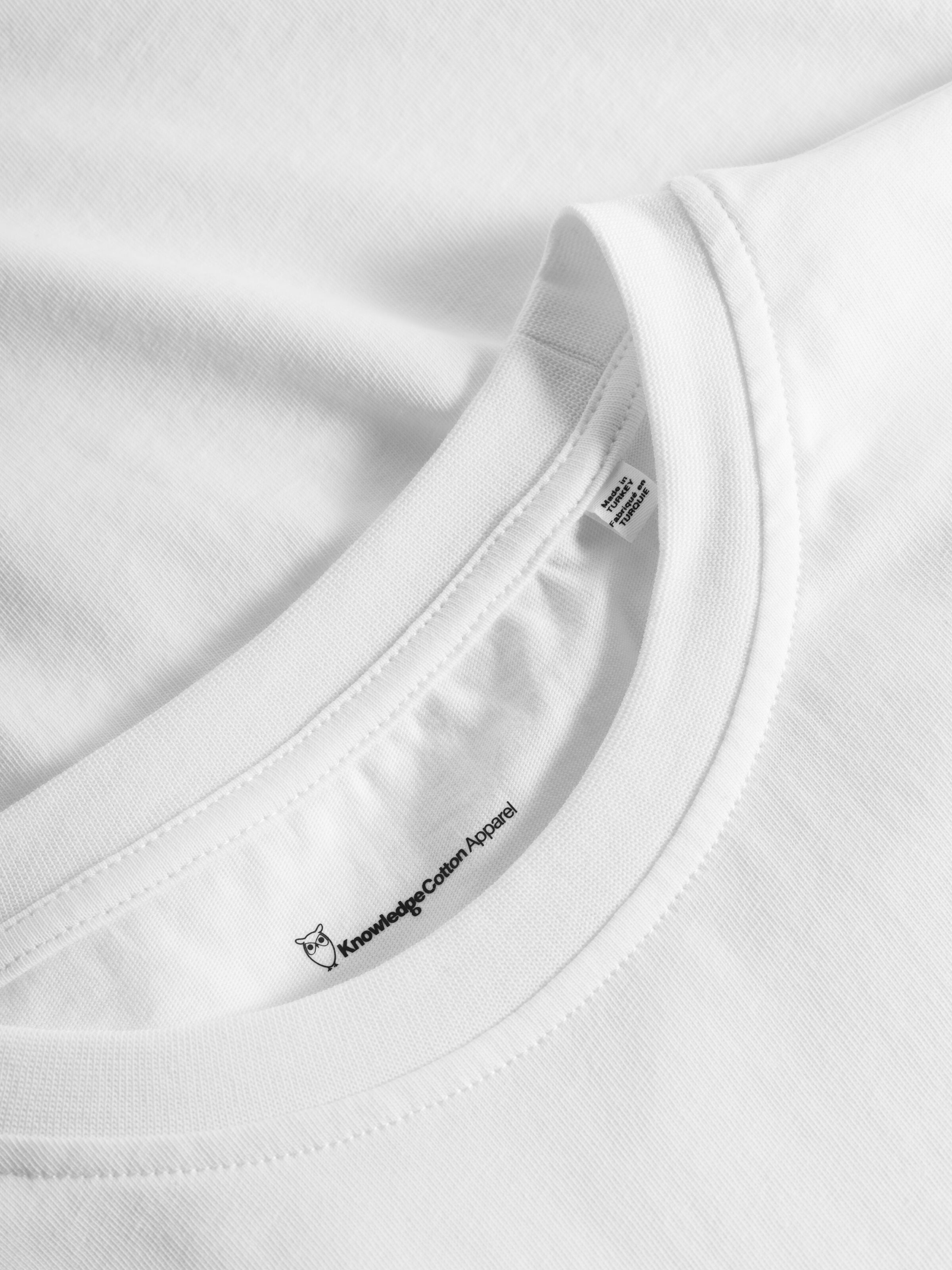 KnowledgeCotton Apparel - Vanlig t-shirt med valframtill - GOTS/Vegan - Ljusvit