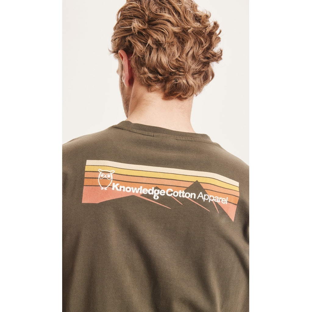 KnowledgeCotton Apparel LOCUST trademark mountain back print LS tee
