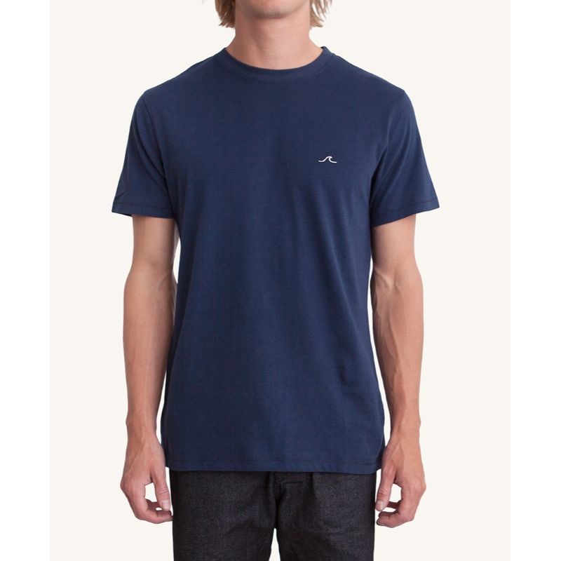 Behaglig - våg marin