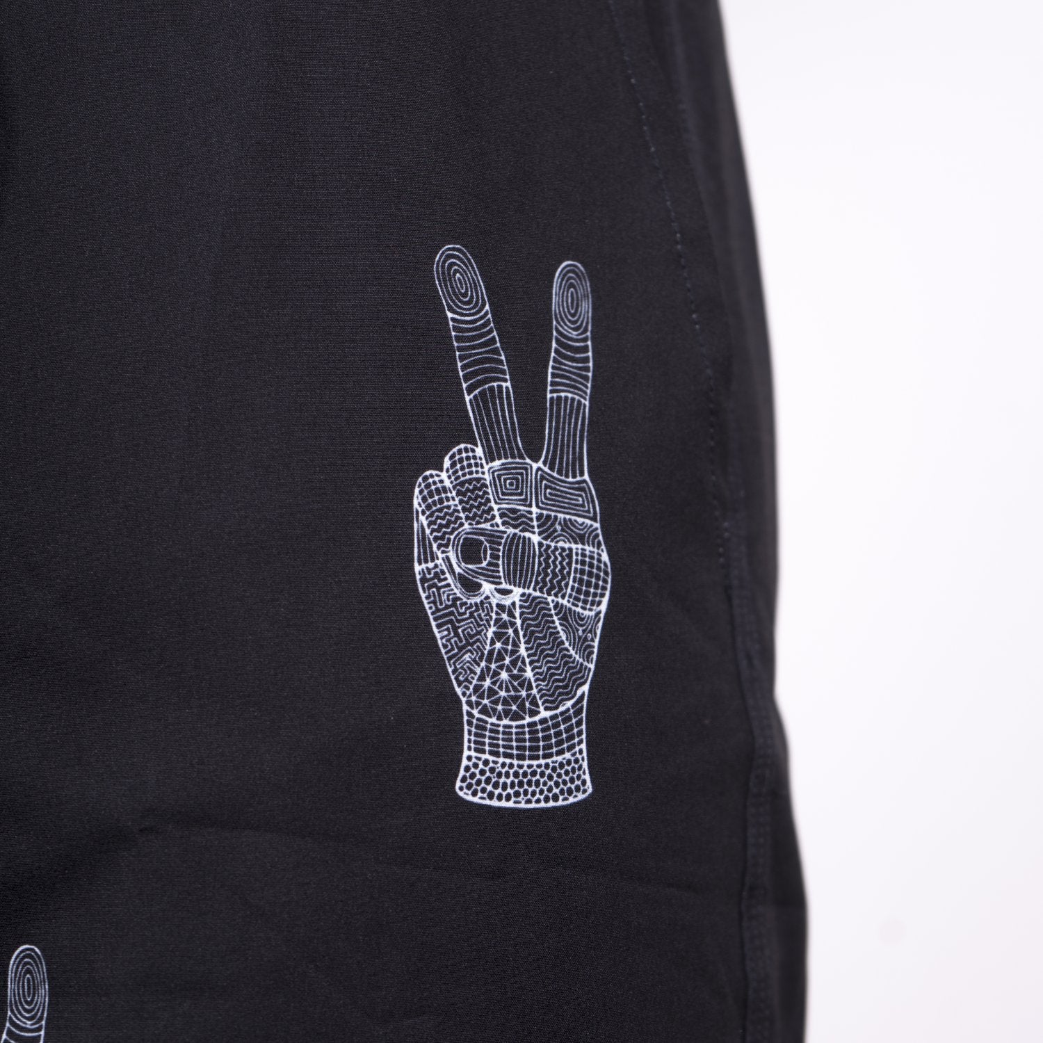 Lakor - Peace Shorts 