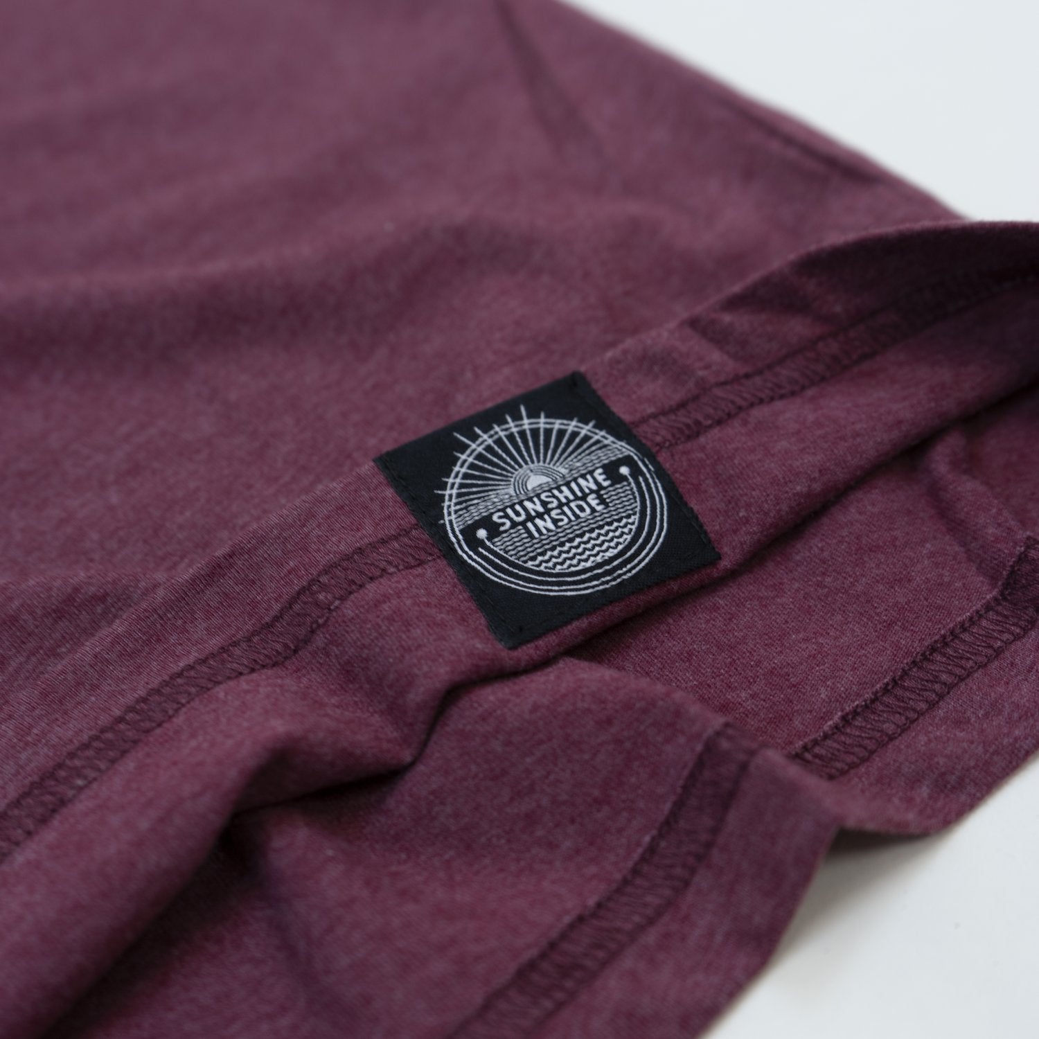 Lakor - Bordeaux basic T-shirt