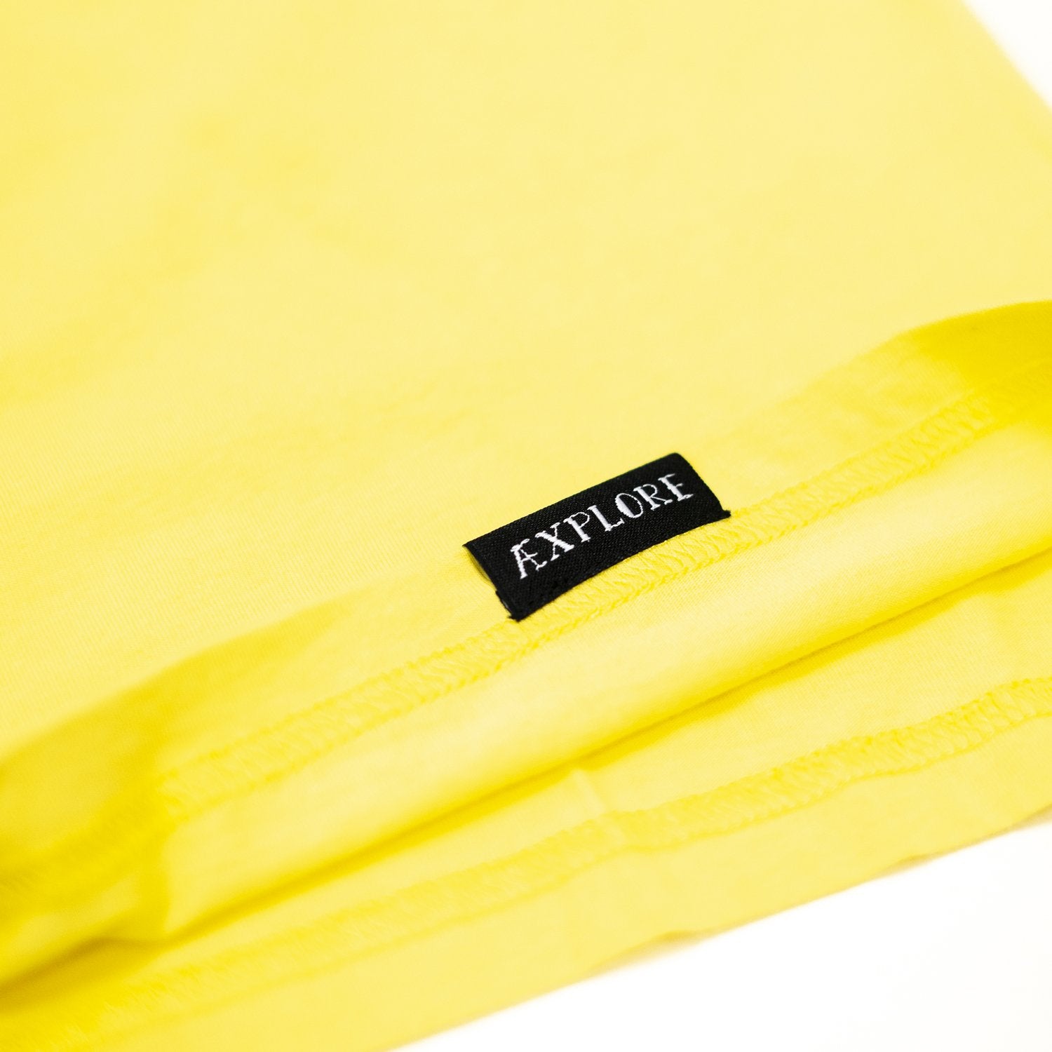 Lakor - haj shaka chest t-shirt 