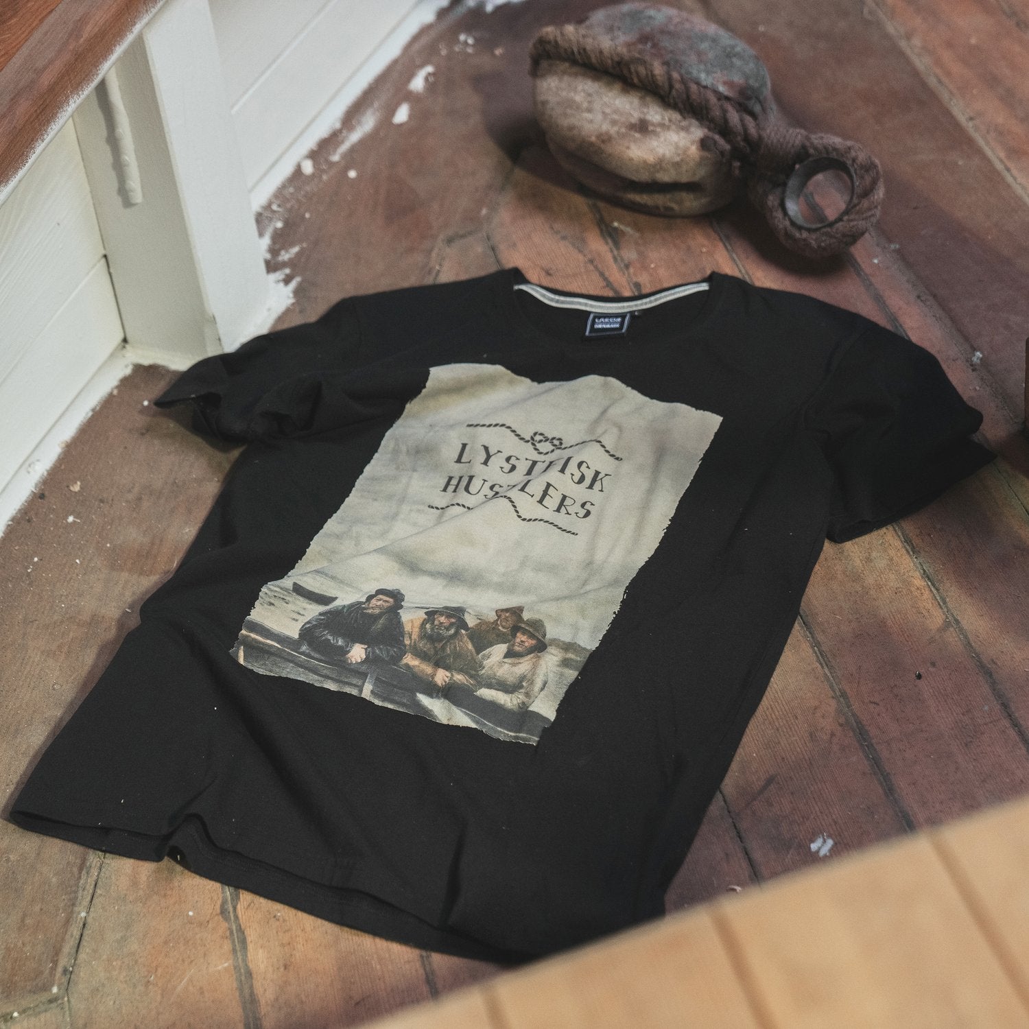 Lakor - Angler hustler T-shirt 