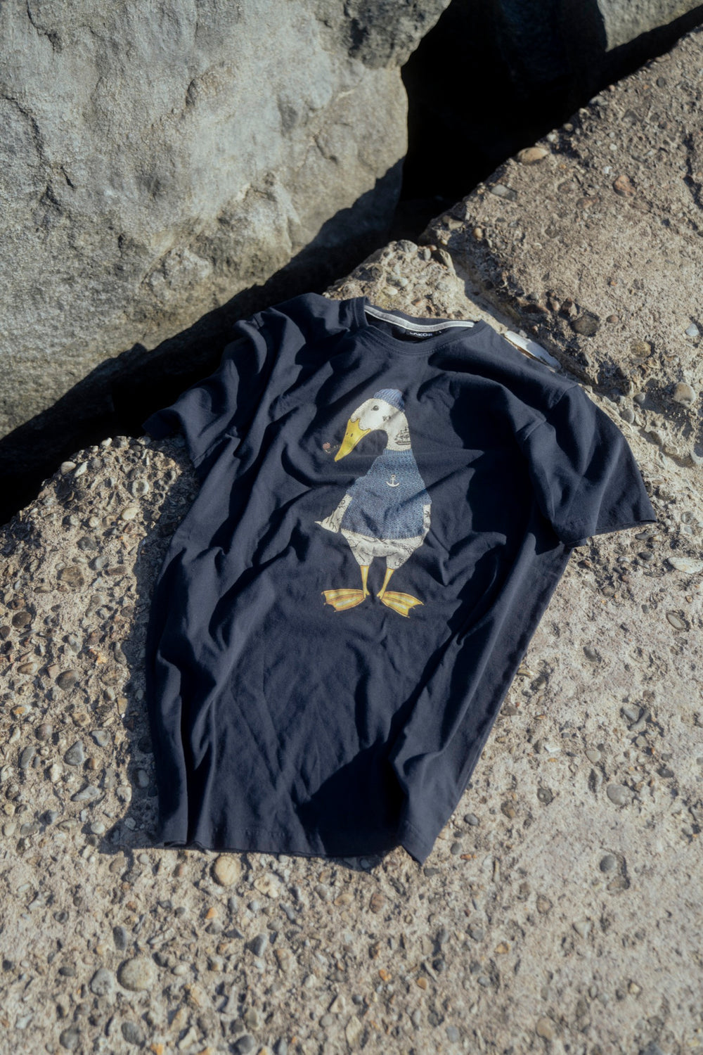 Lakor - Duck Off T-shirt (blåbär)