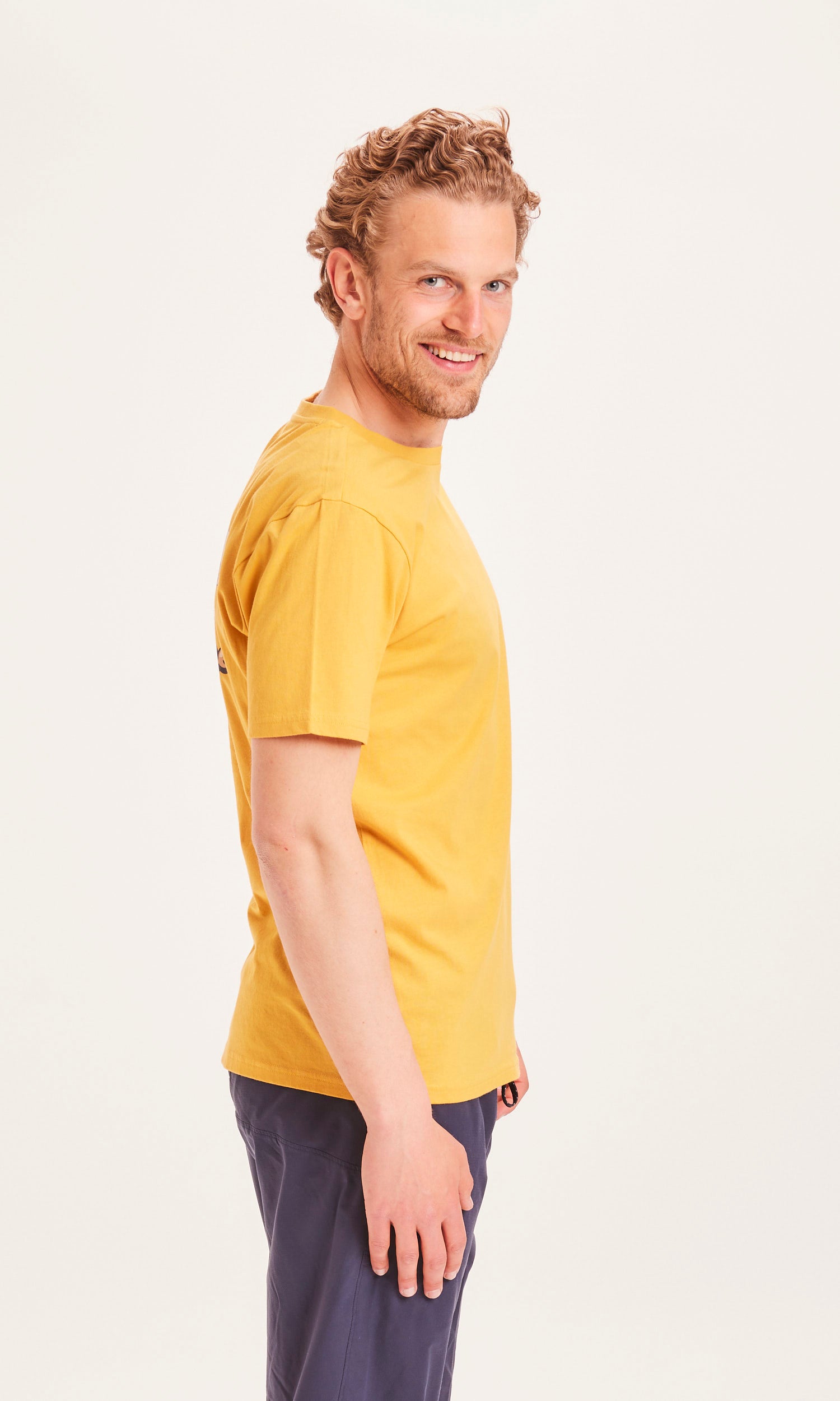 KnowledgeCotton Apparel Alder The Green Wave T-shirt - GOTS/Vegan - Honey Gold