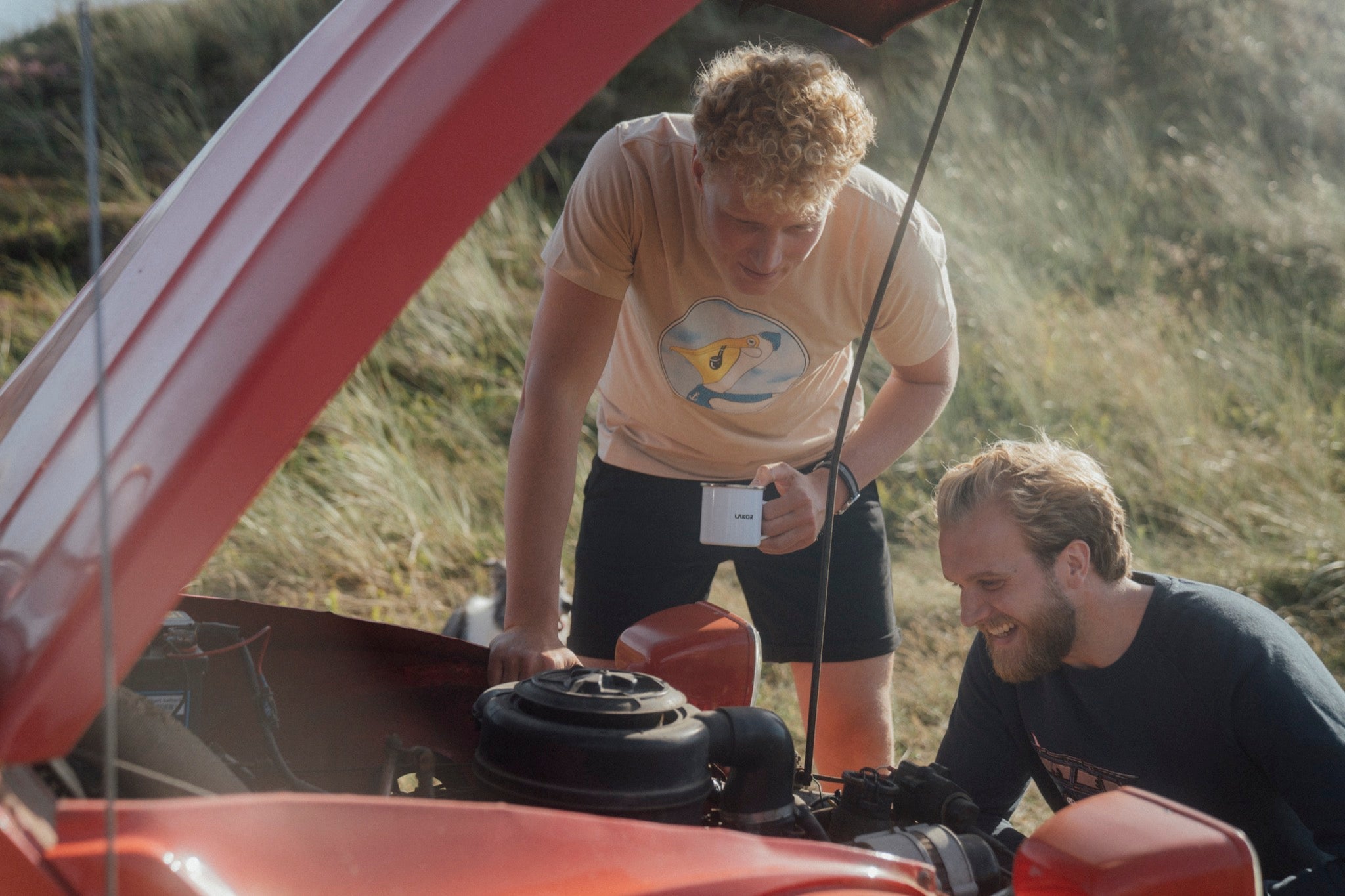 Lack - Pipe Pelican (Ljusbrun) 